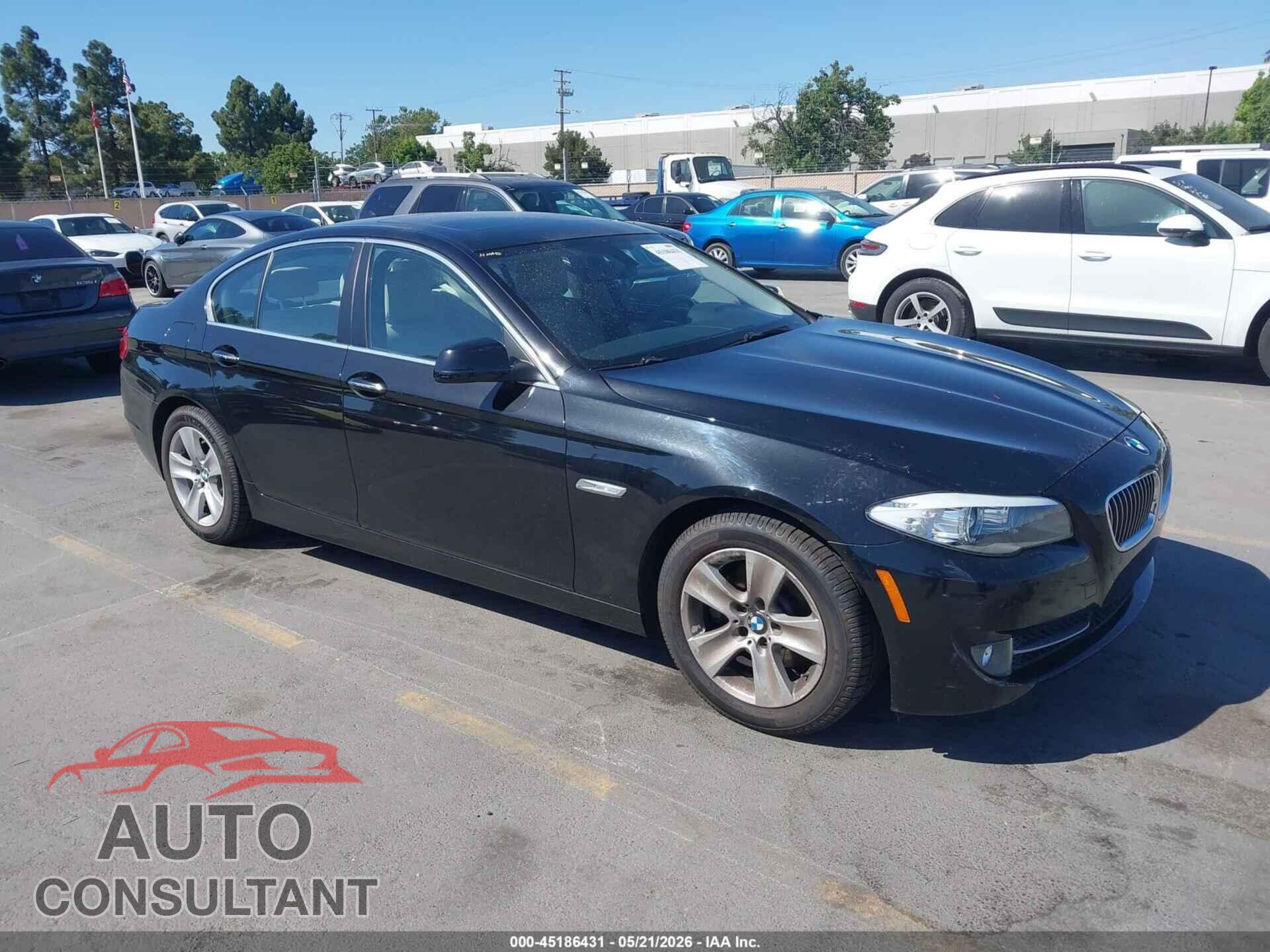 BMW 528I 2013 - WBAXG5C52DDY33616