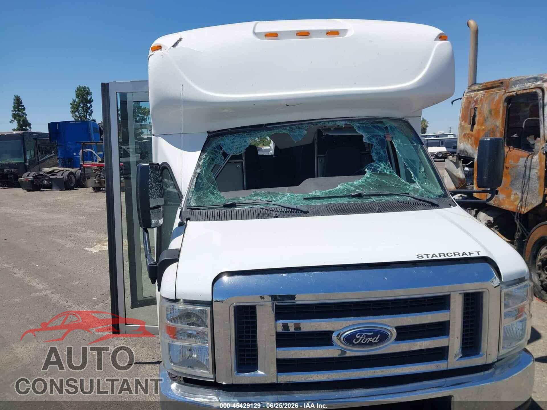FORD E-350 CUTAWAY 2018 - 1FDEE3F68JDC20979