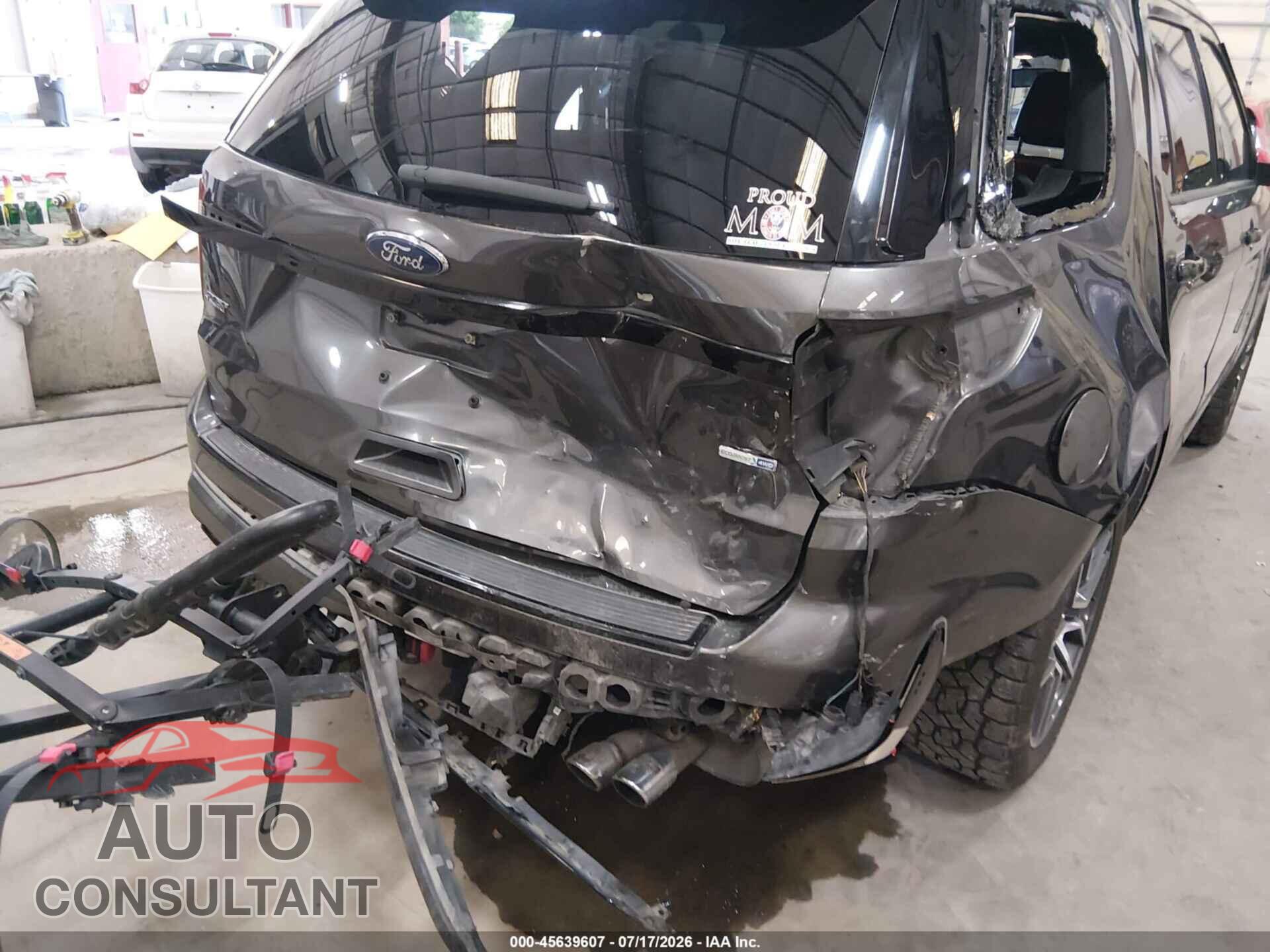 FORD EXPLORER 2018 - 1FM5K8GT7JGB80225