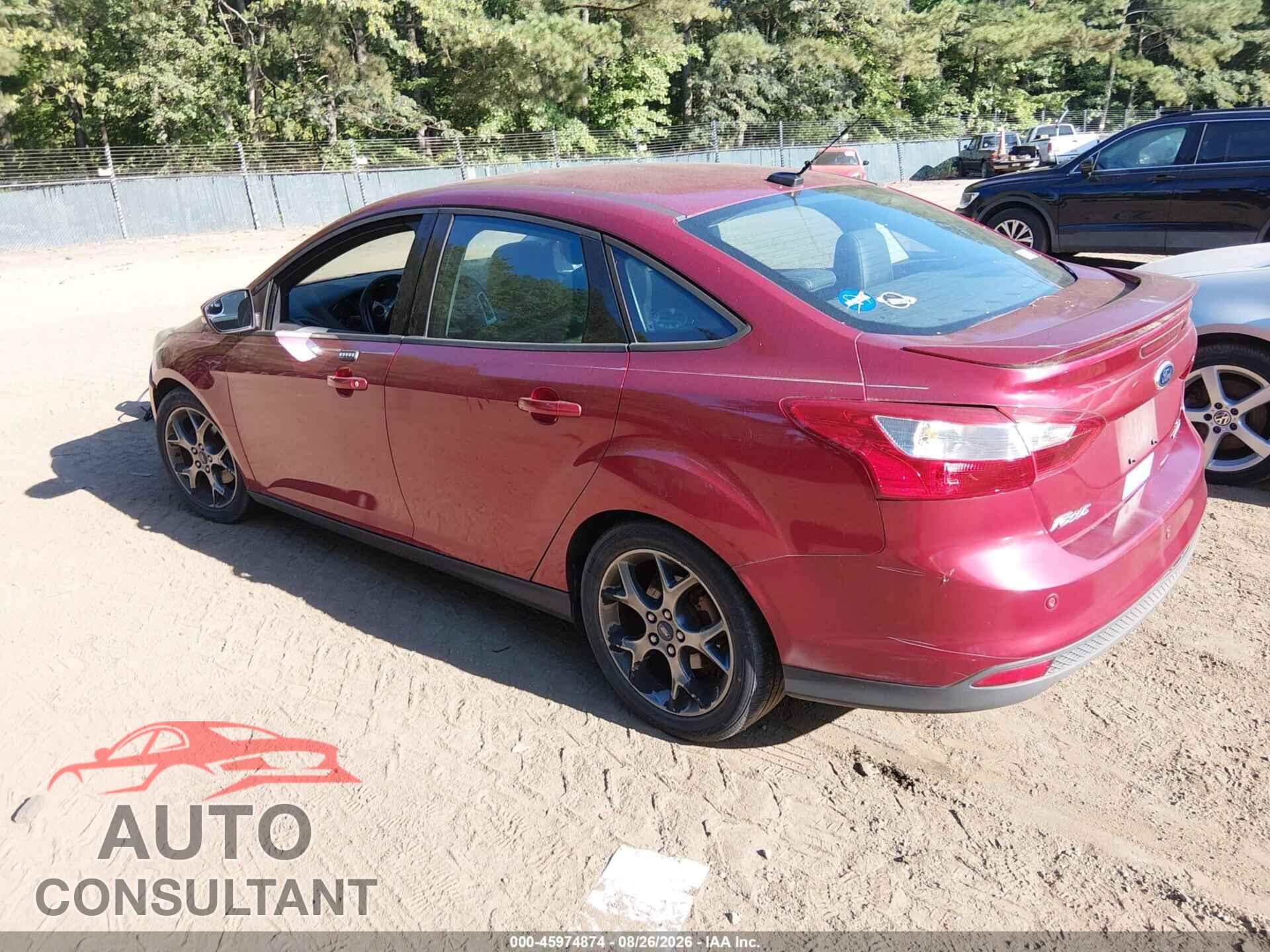 FORD FOCUS 2014 - 1FADP3F2XEL241406