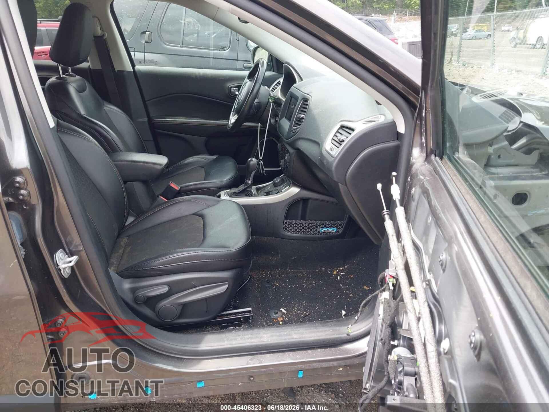 JEEP COMPASS 2020 - 3C4NJDBB2LT205318
