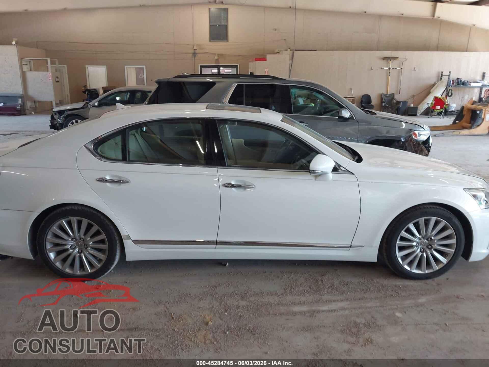 LEXUS LS 460 2013 - JTHBL5EF8D5120078