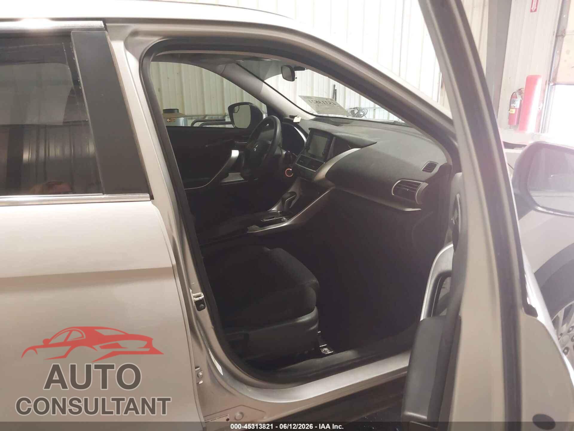 MITSUBISHI ECLIPSE CROSS 2019 - JA4AT3AA7KZ031467