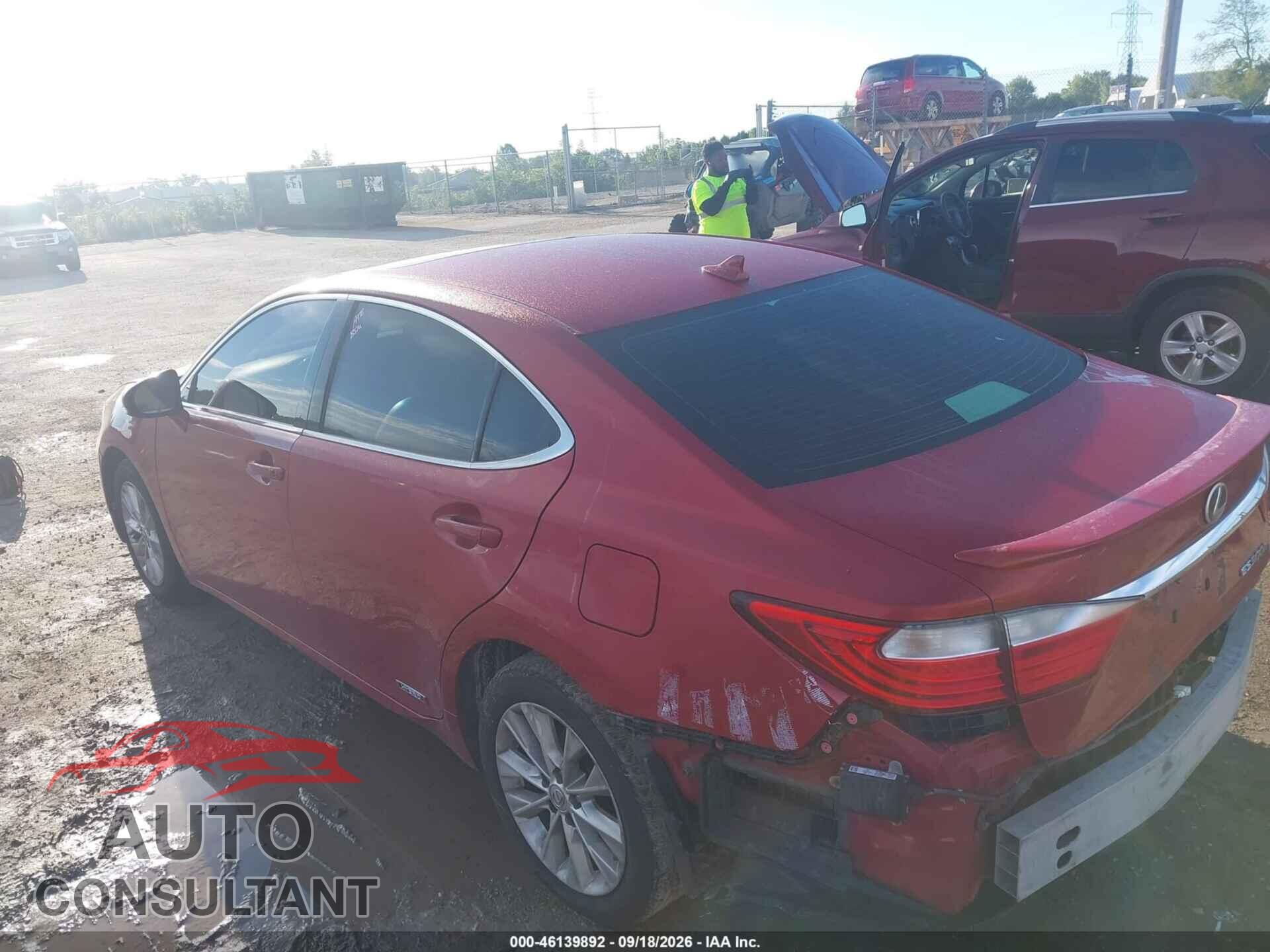 LEXUS ES 300H 2013 - JTHBW1GG4D2005257
