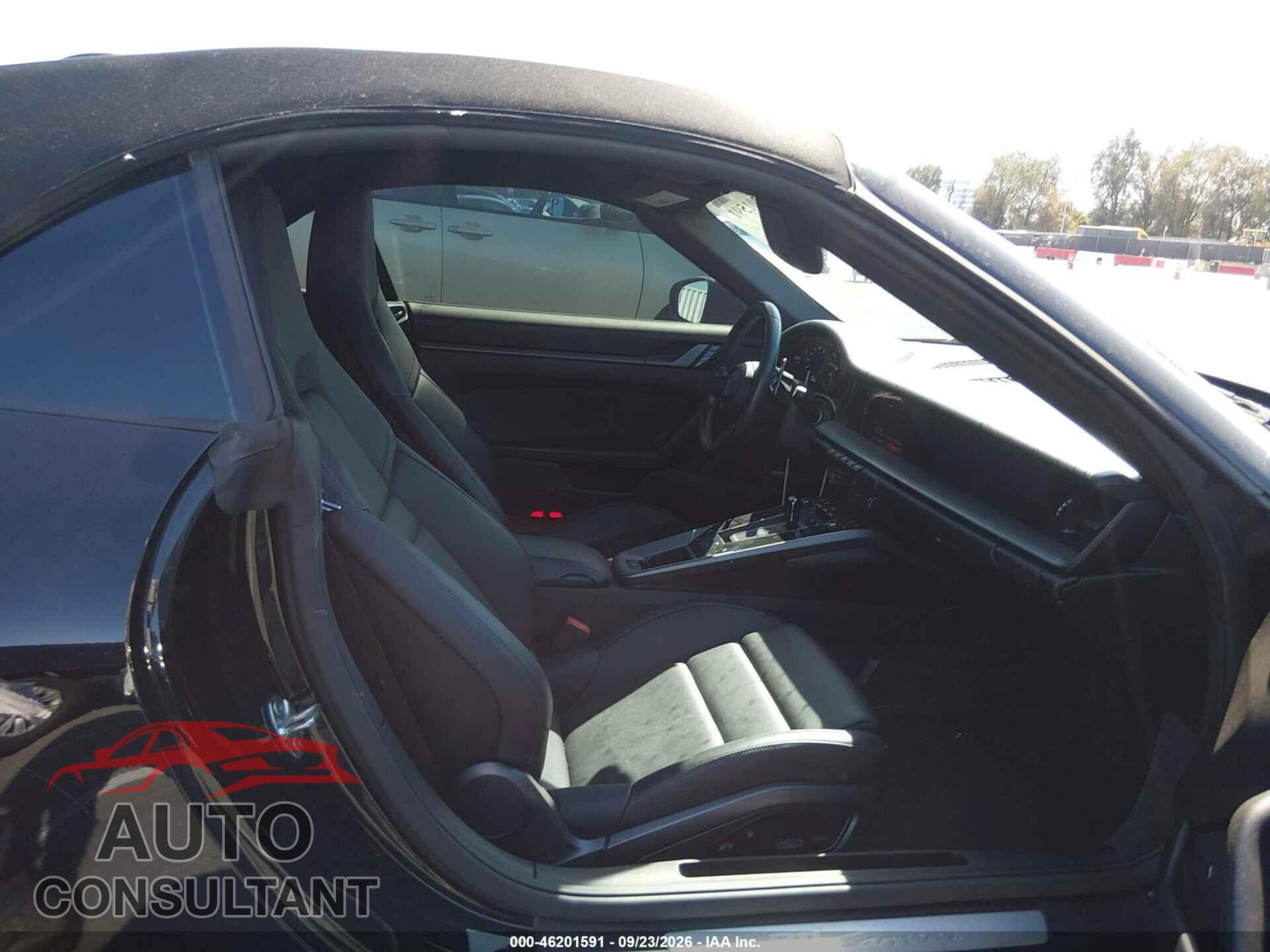 PORSCHE 911 2021 - WP0CA2A9XMS239357