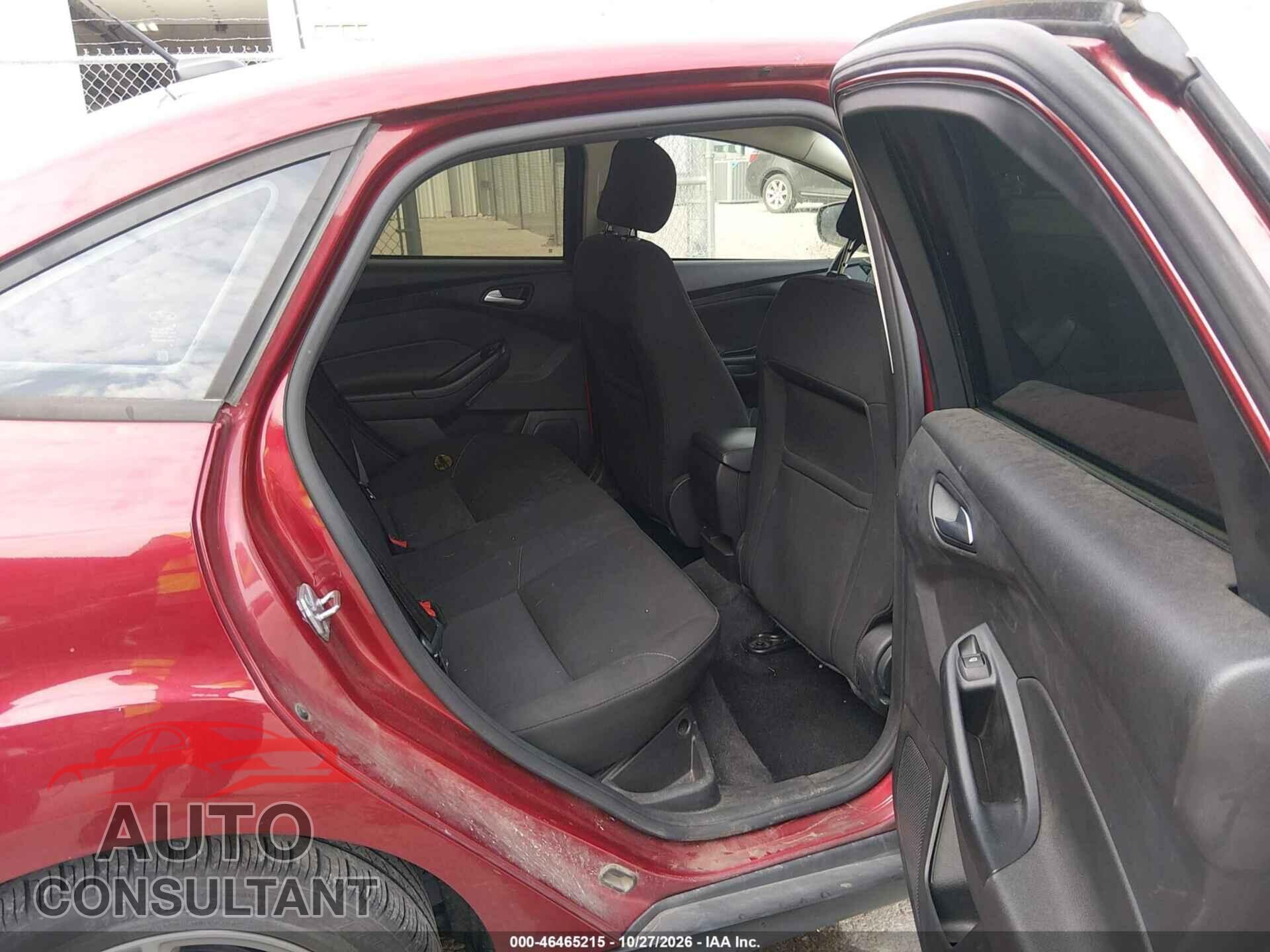 FORD FOCUS 2017 - 1FADP3F23HL303734