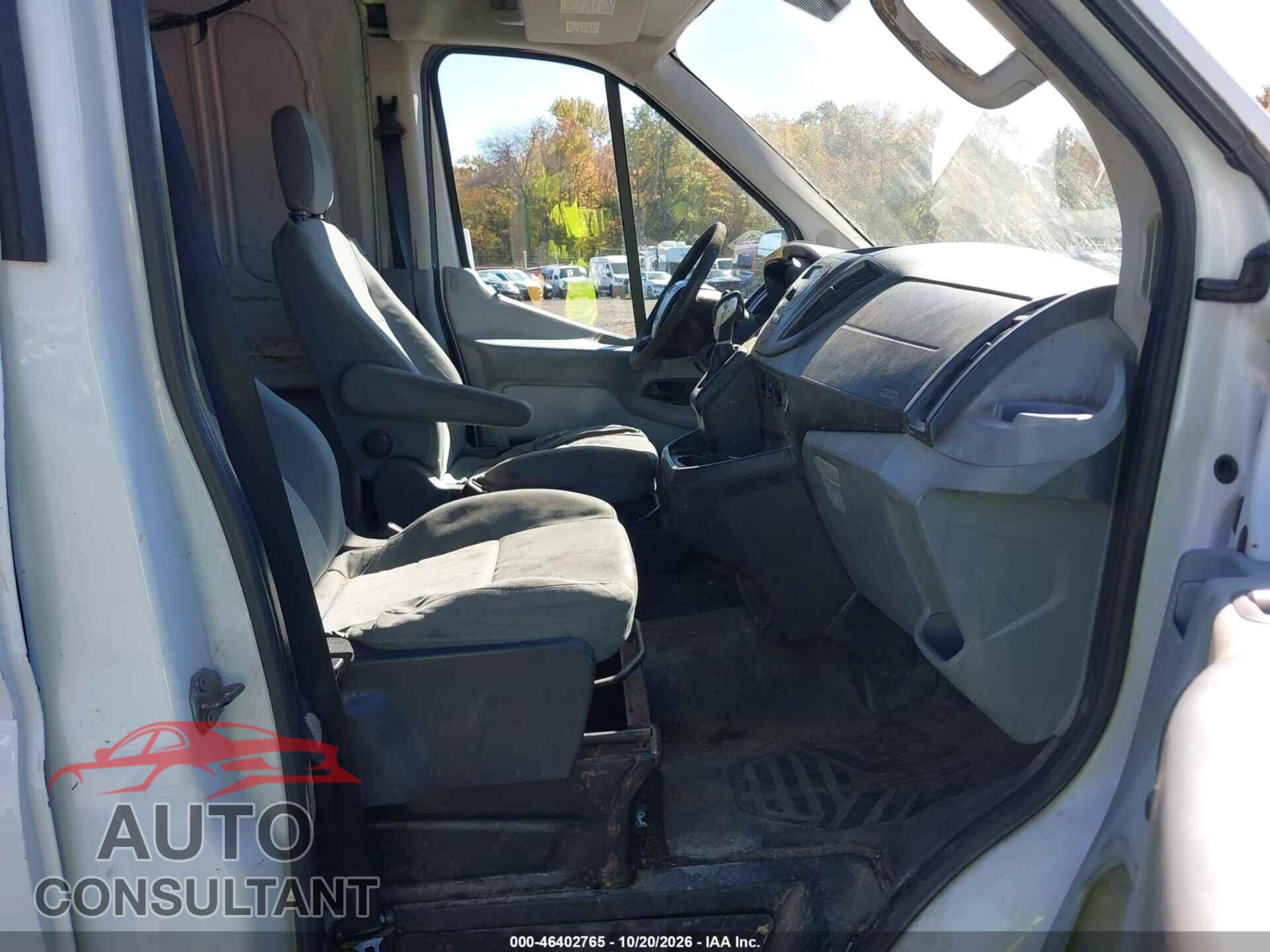 FORD TRANSIT-250 2015 - 1FTYR2XM8FKB08165