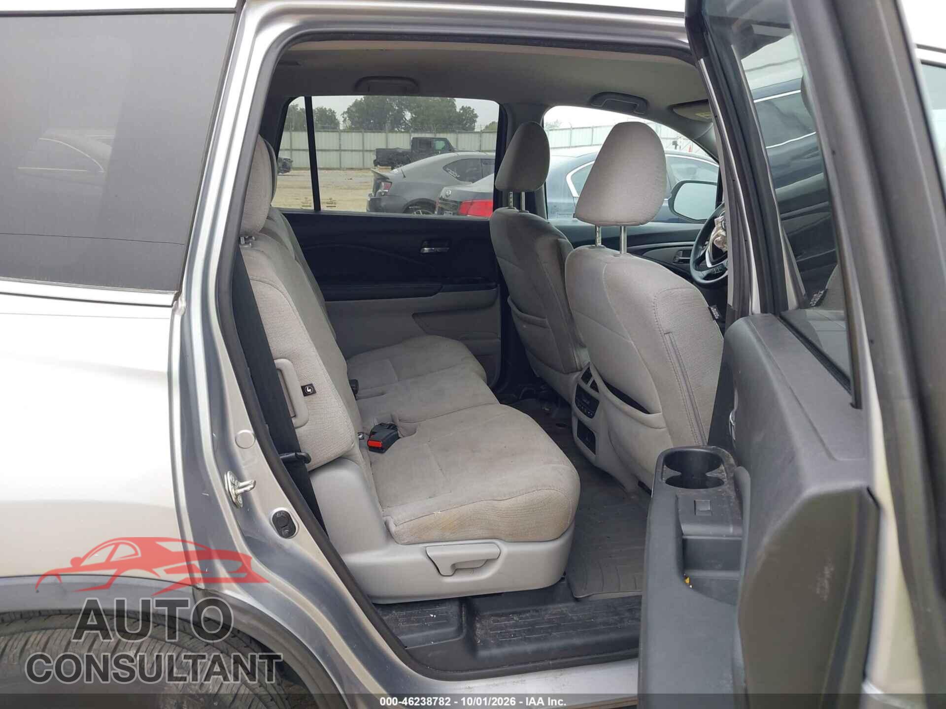 HONDA PILOT 2017 - 5FNYF5H36HB014236