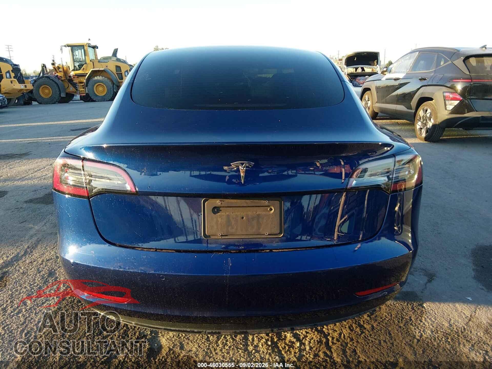 TESLA MODEL 3 2021 - 5YJ3E1EA1MF978066