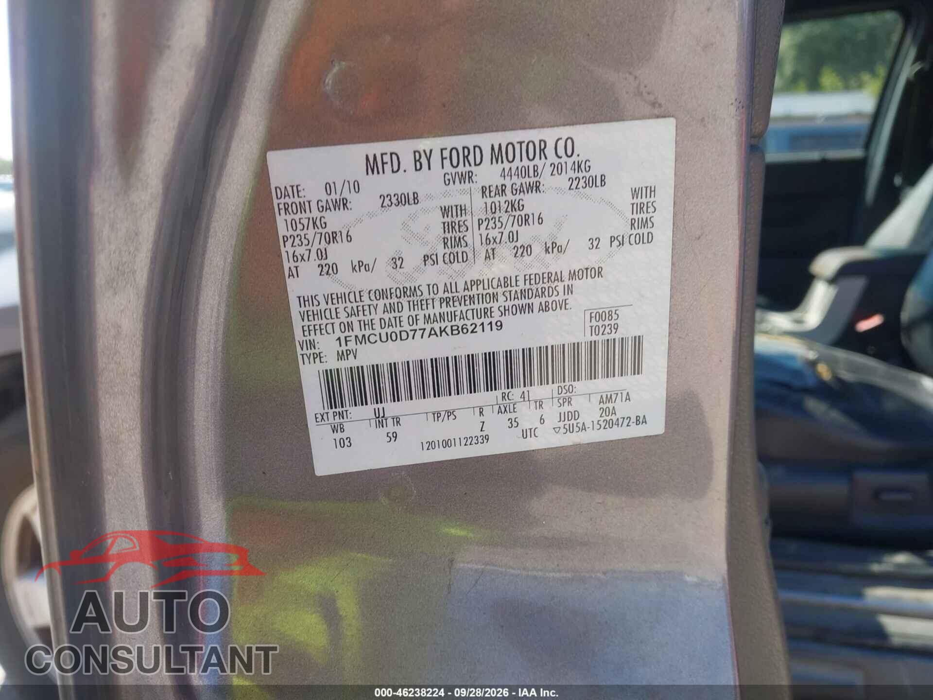 FORD ESCAPE 2010 - 1FMCU0D77AKB62119