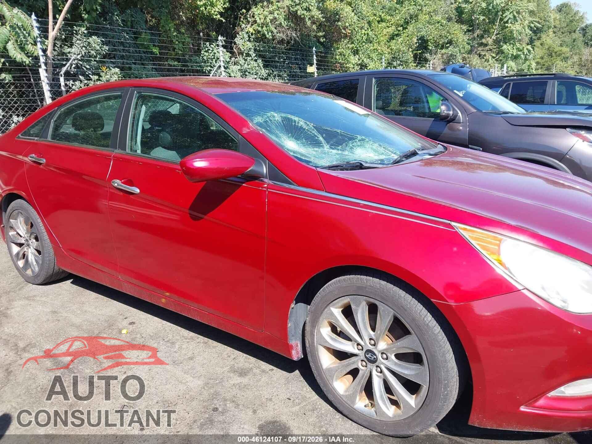 HYUNDAI SONATA 2011 - 5NPEC4AC2BH085068