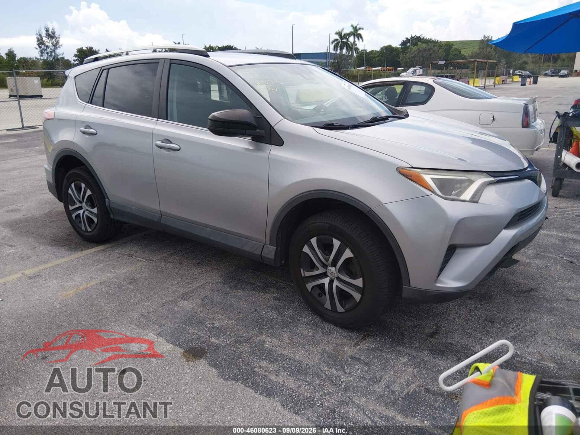 TOYOTA RAV4 2017 - 2T3ZFREV9HW369364