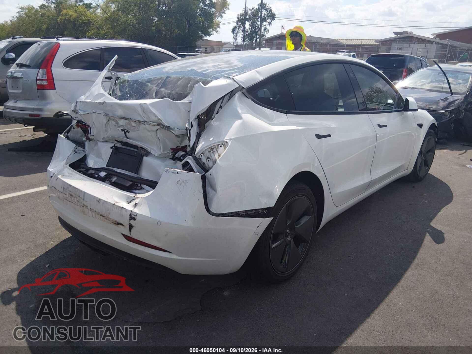 TESLA MODEL 3 2021 - 5YJ3E1EB9MF013299