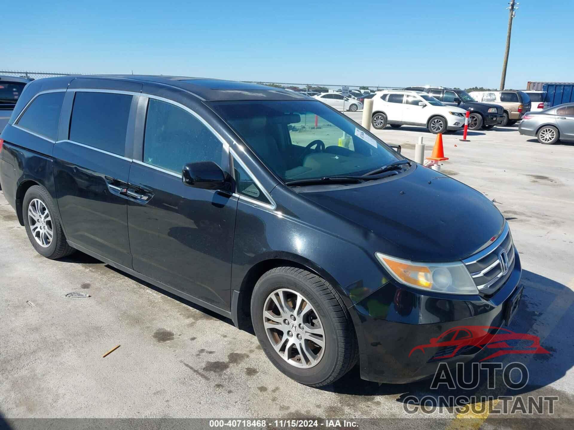 HONDA ODYSSEY 2011 - 5FNRL5H69BB010552