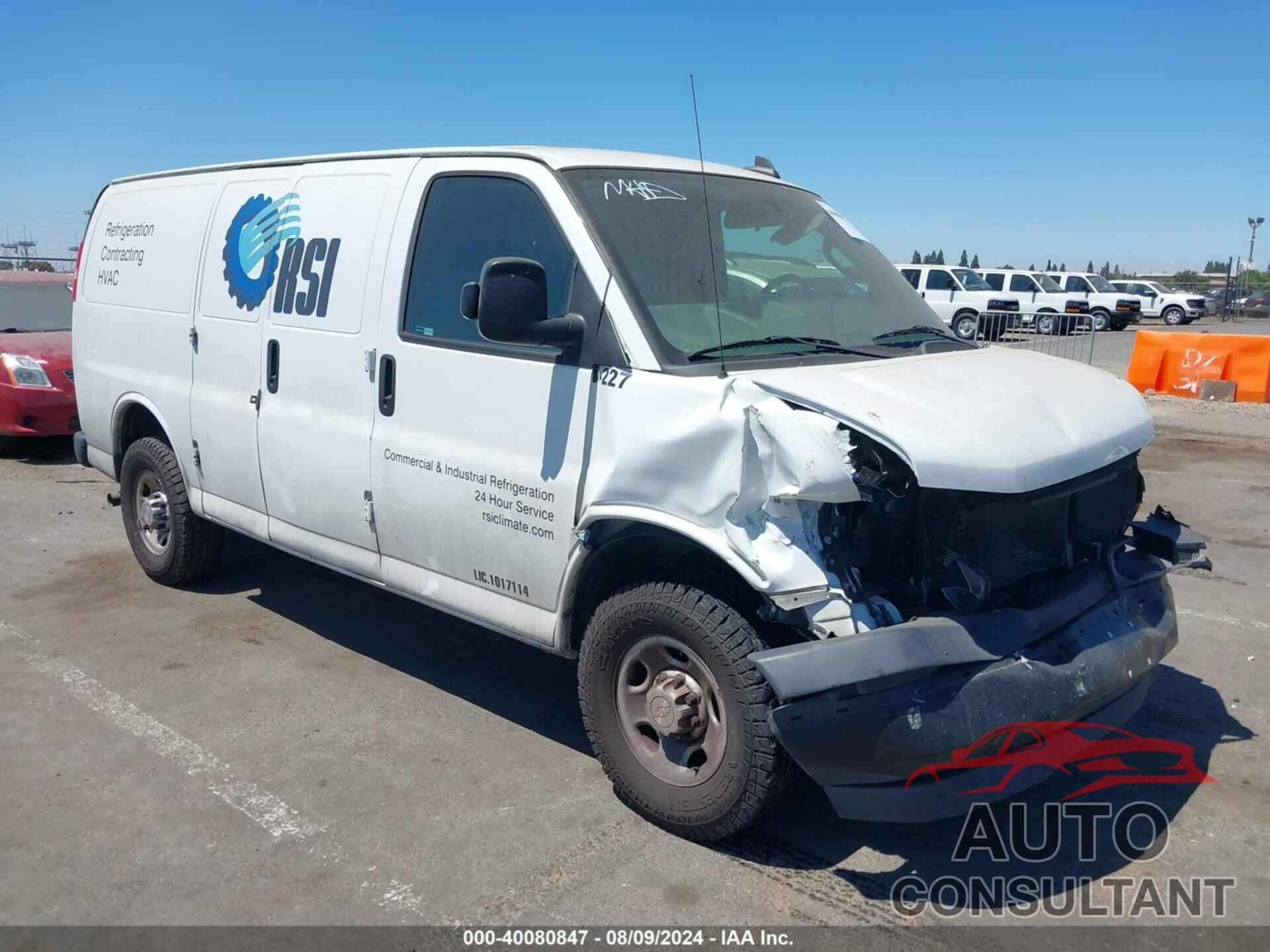 CHEVROLET EXPRESS 2500 2019 - 1GCWGAFP3K1362143