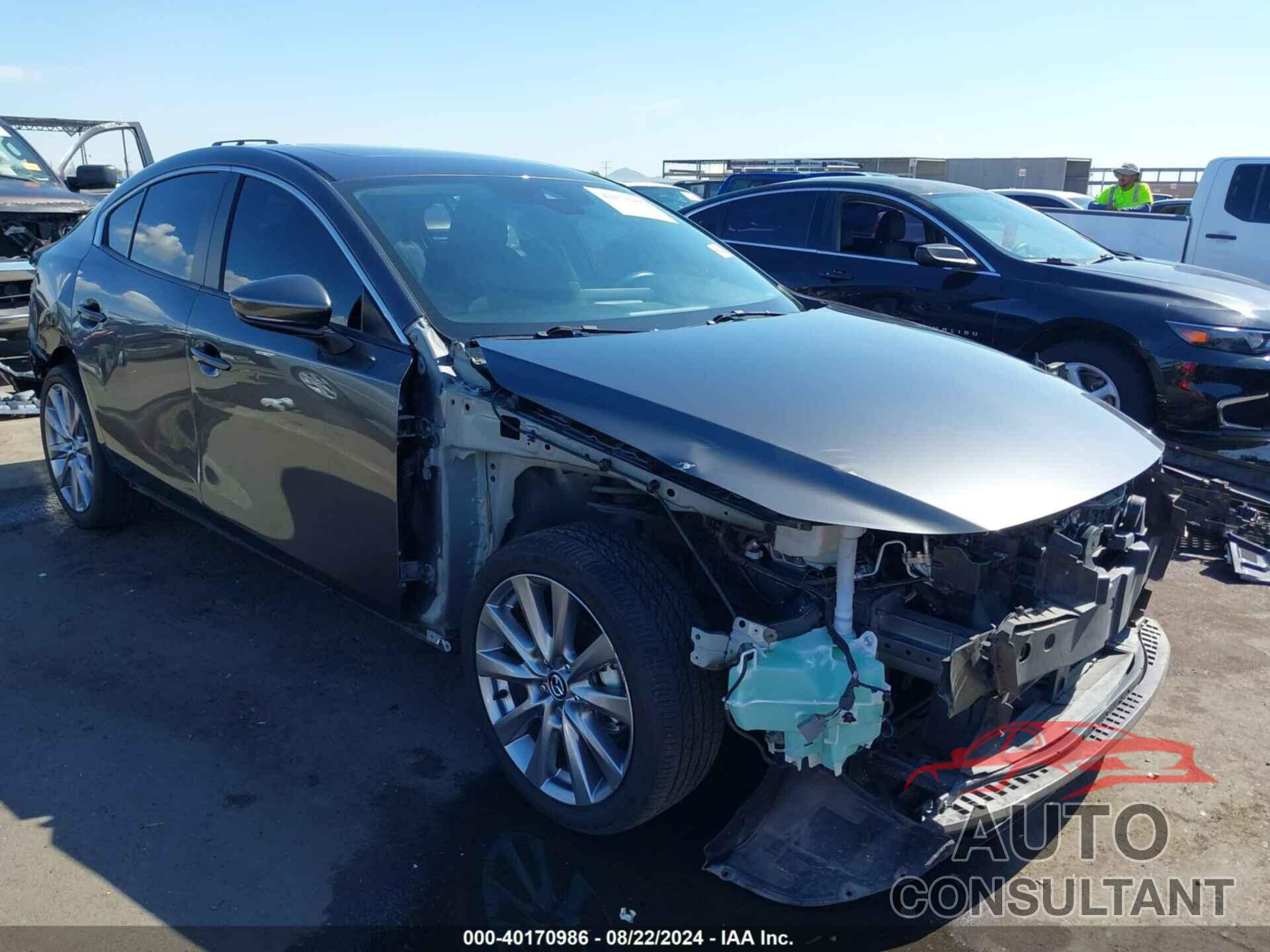 MAZDA MAZDA3 2021 - JM1BPACL3M1328089