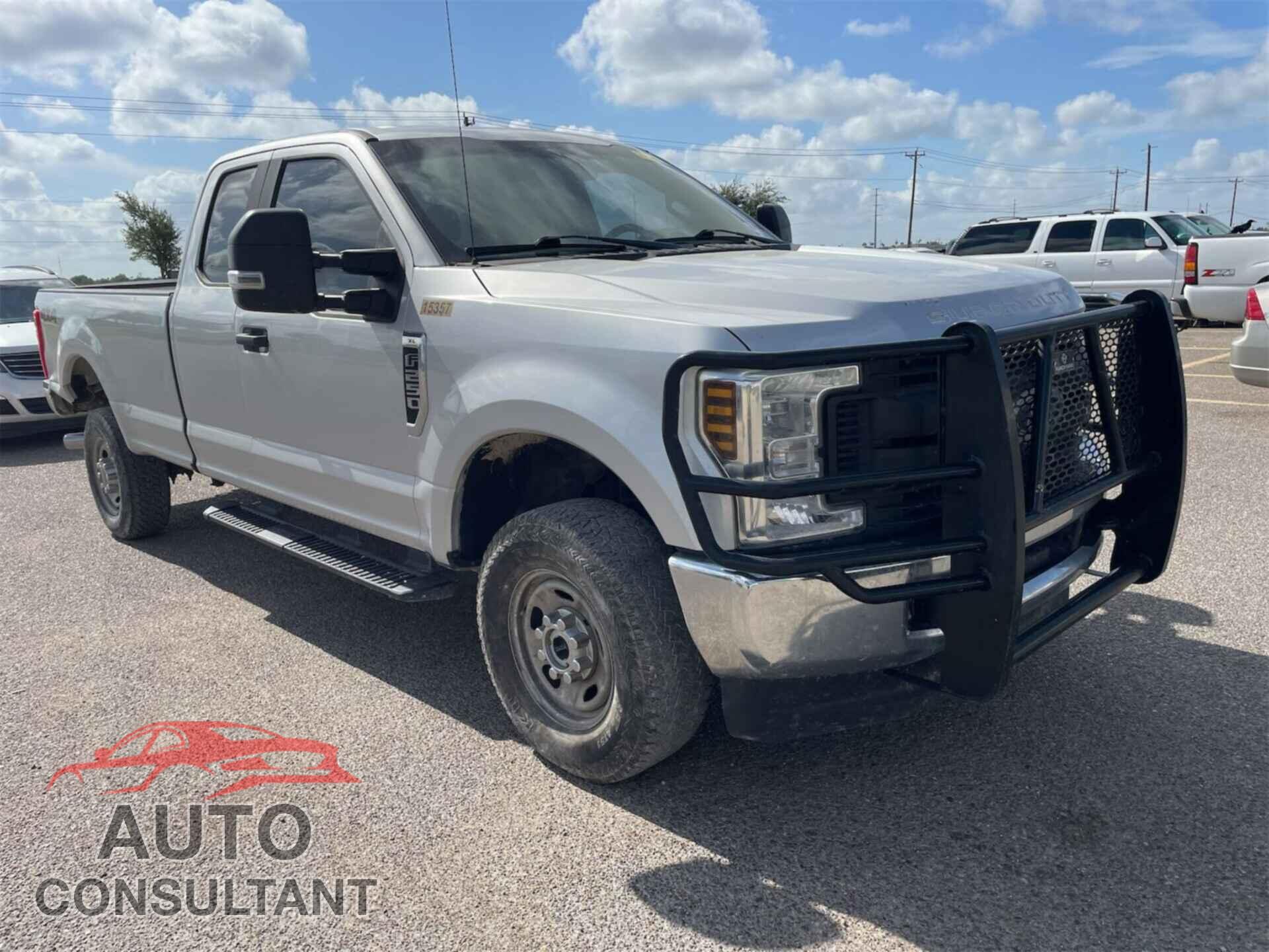 FORD F-250 2018 - 1FT7X2B60JEB43395