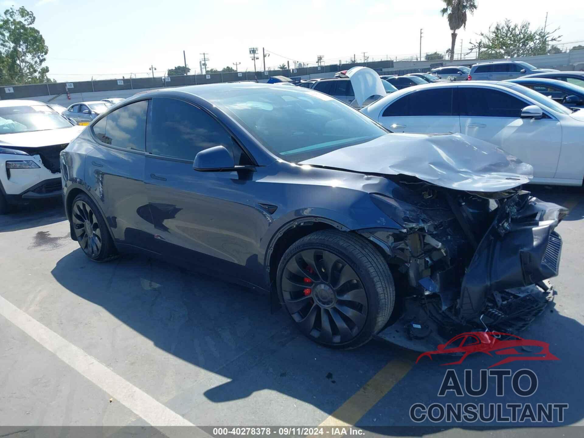 TESLA MODEL Y 2023 - 7SAYGDEF3PF878734