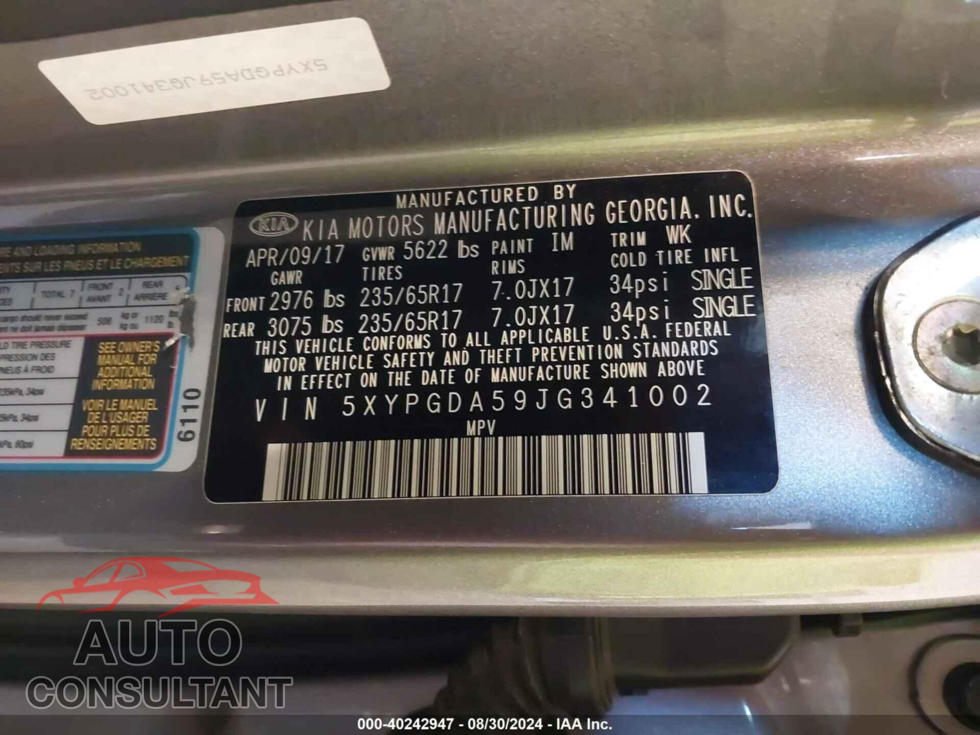 KIA SORENTO 2018 - 5XYPGDA59JG341002