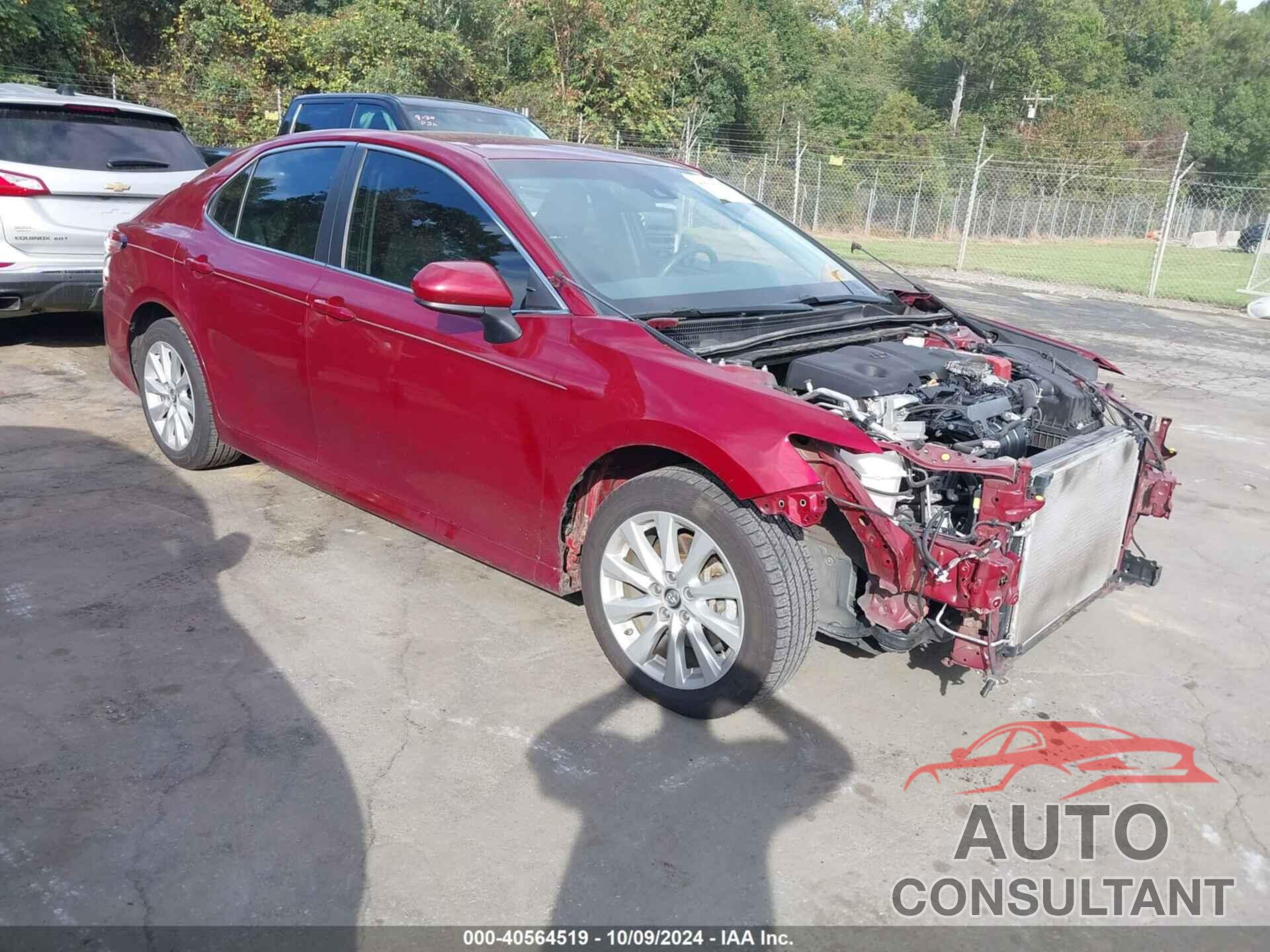 TOYOTA CAMRY 2018 - 4T1B11HK7JU588339