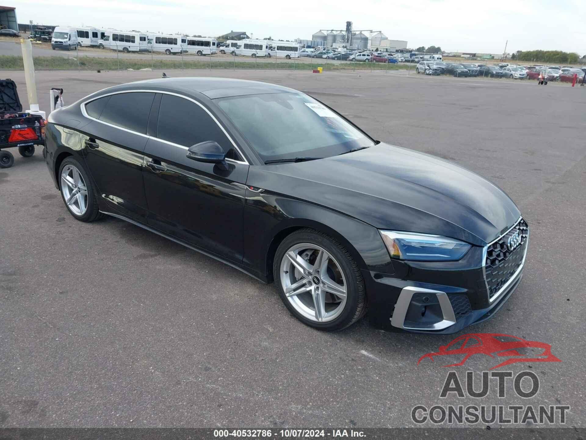 AUDI A5 SPORTBACK 2022 - WAUDACF57NA010171