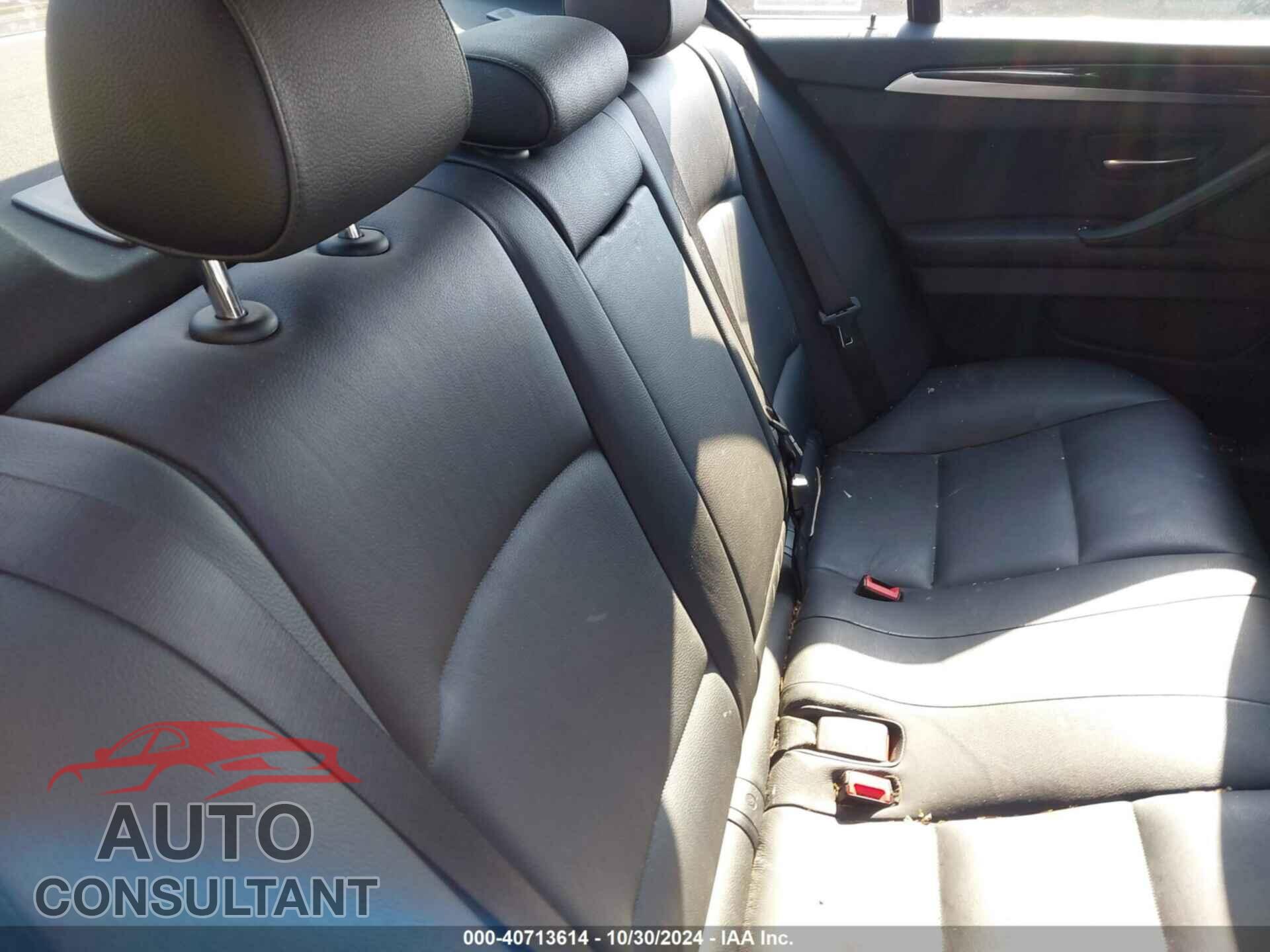 BMW 528I 2012 - WBAXH5C59CDW08539