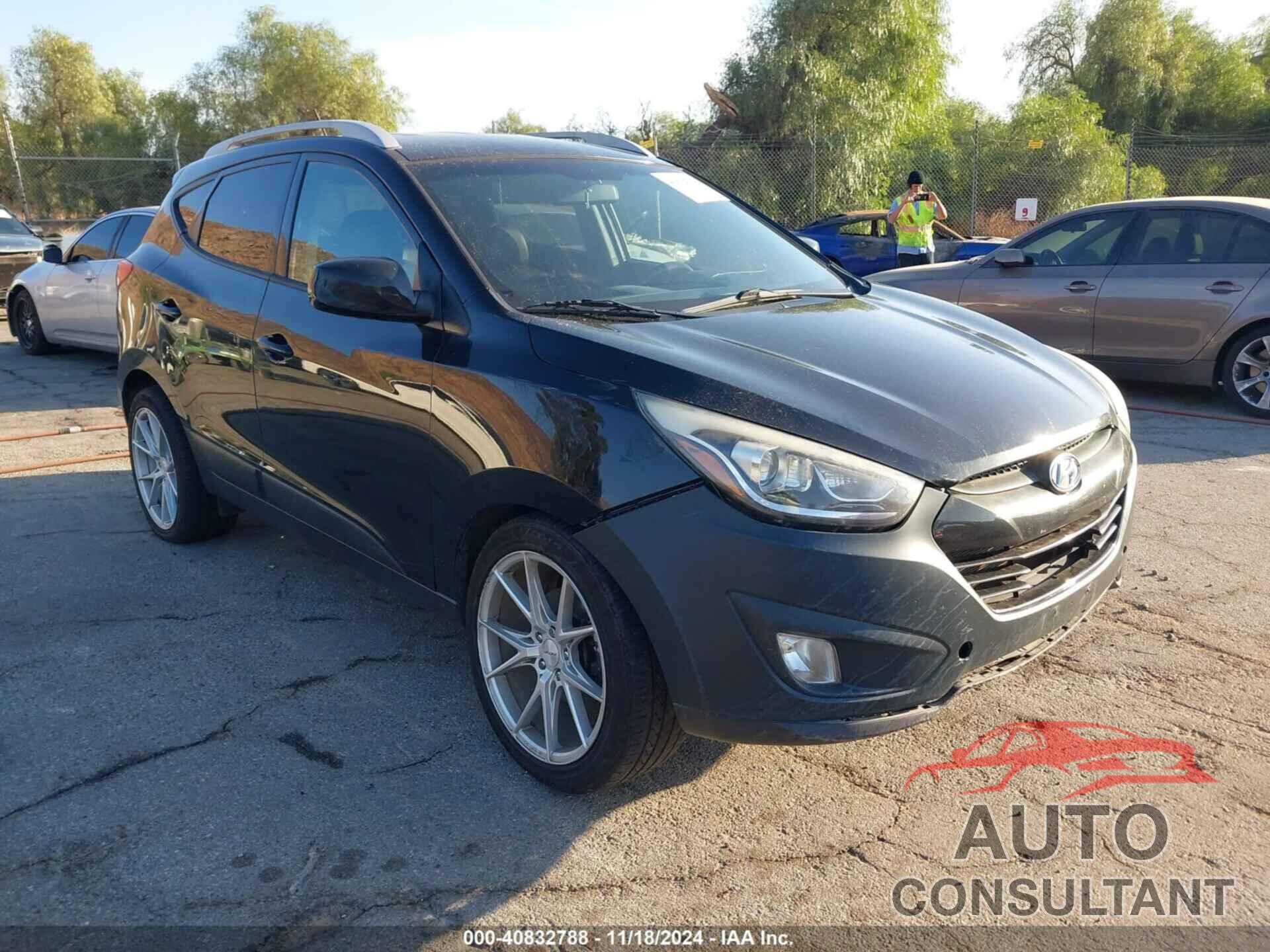 HYUNDAI TUCSON 2015 - KM8JU3AG0FU116849