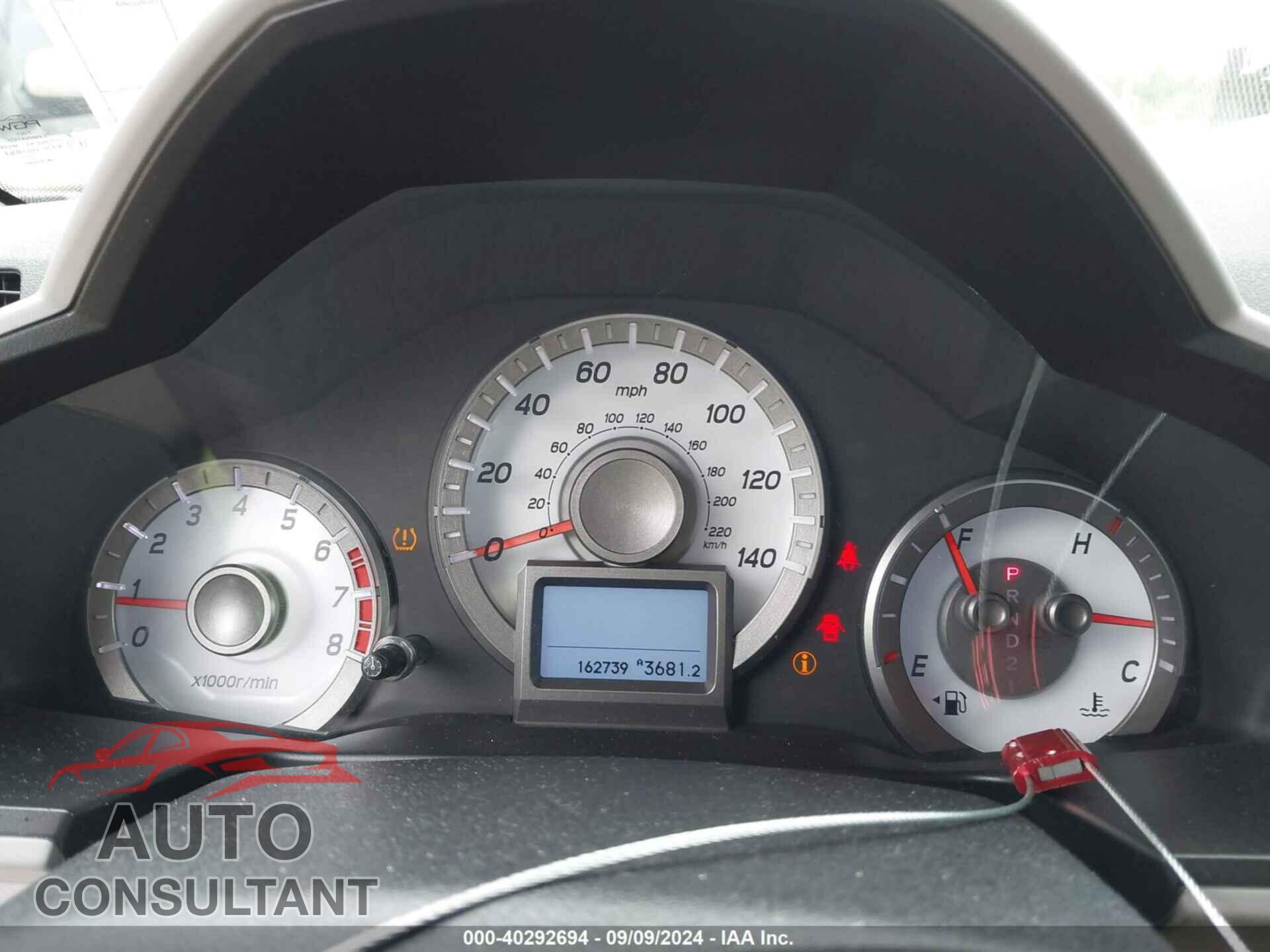 HONDA PILOT 2013 - 5FNYF4H98DB072955