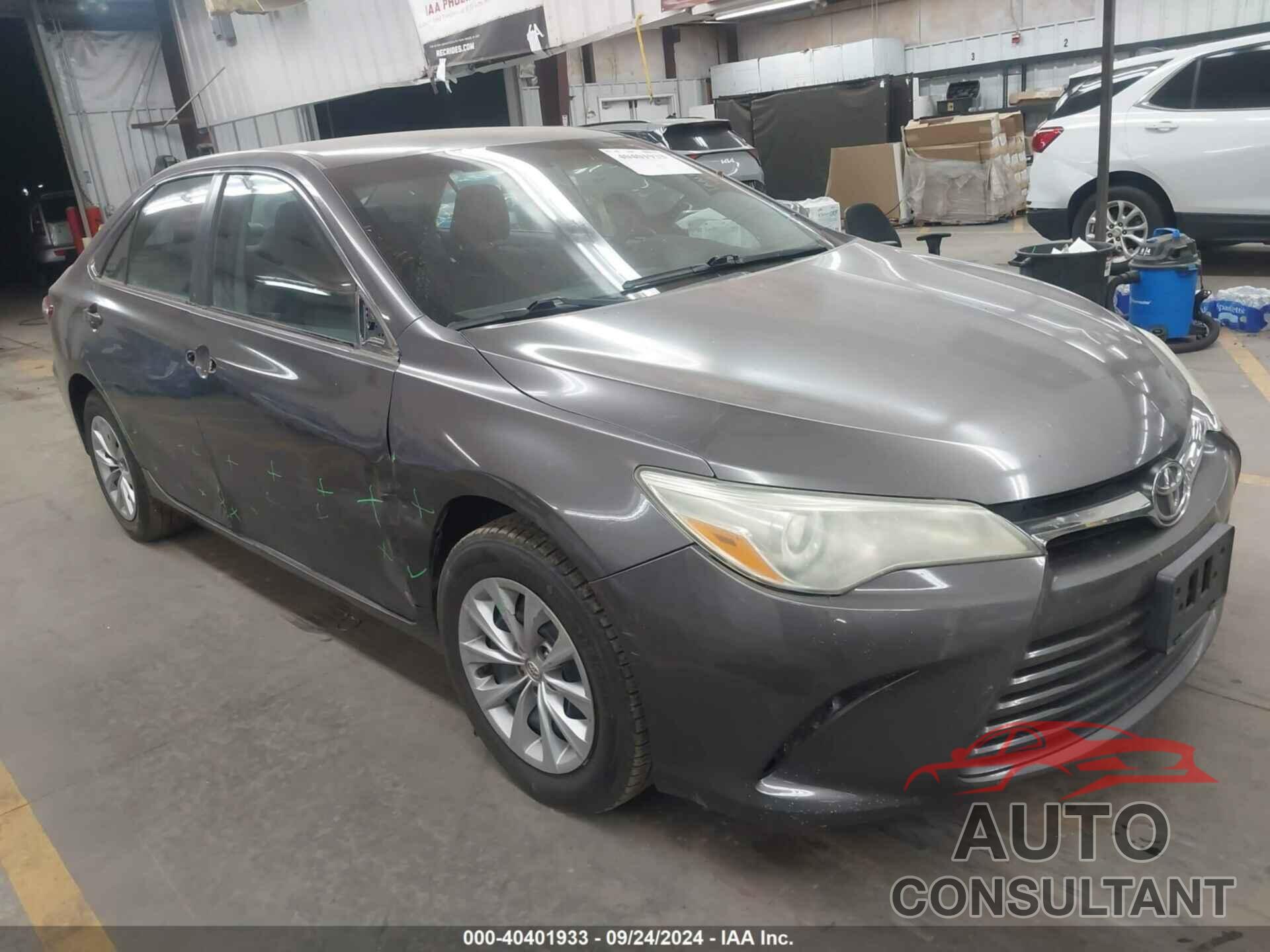 TOYOTA CAMRY 2016 - 4T4BF1FK8GR537791