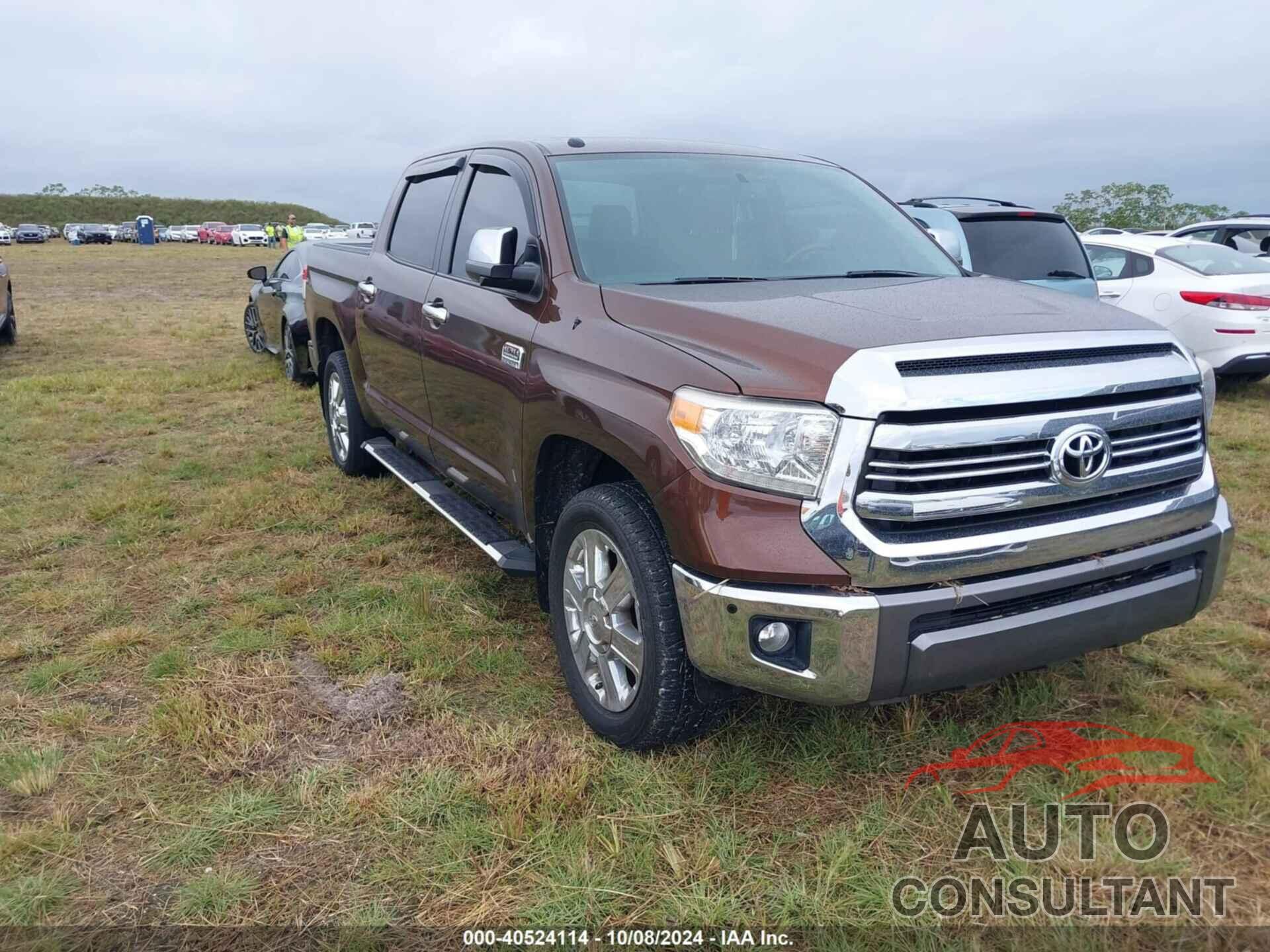 TOYOTA TUNDRA 2017 - 5TFGW5F14HX225597