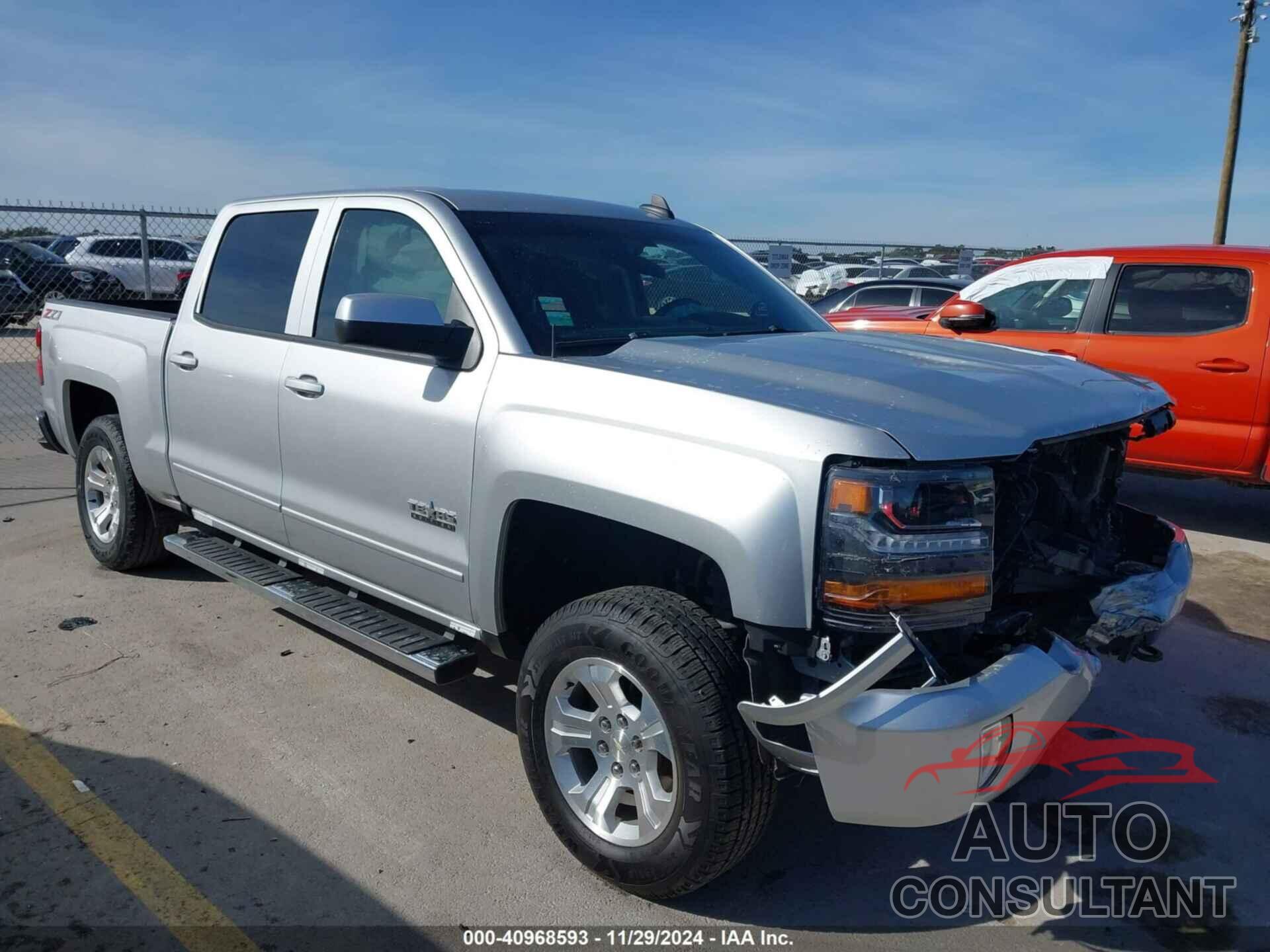 CHEVROLET SILVERADO 1500 2018 - 3GCUKREC6JG196168