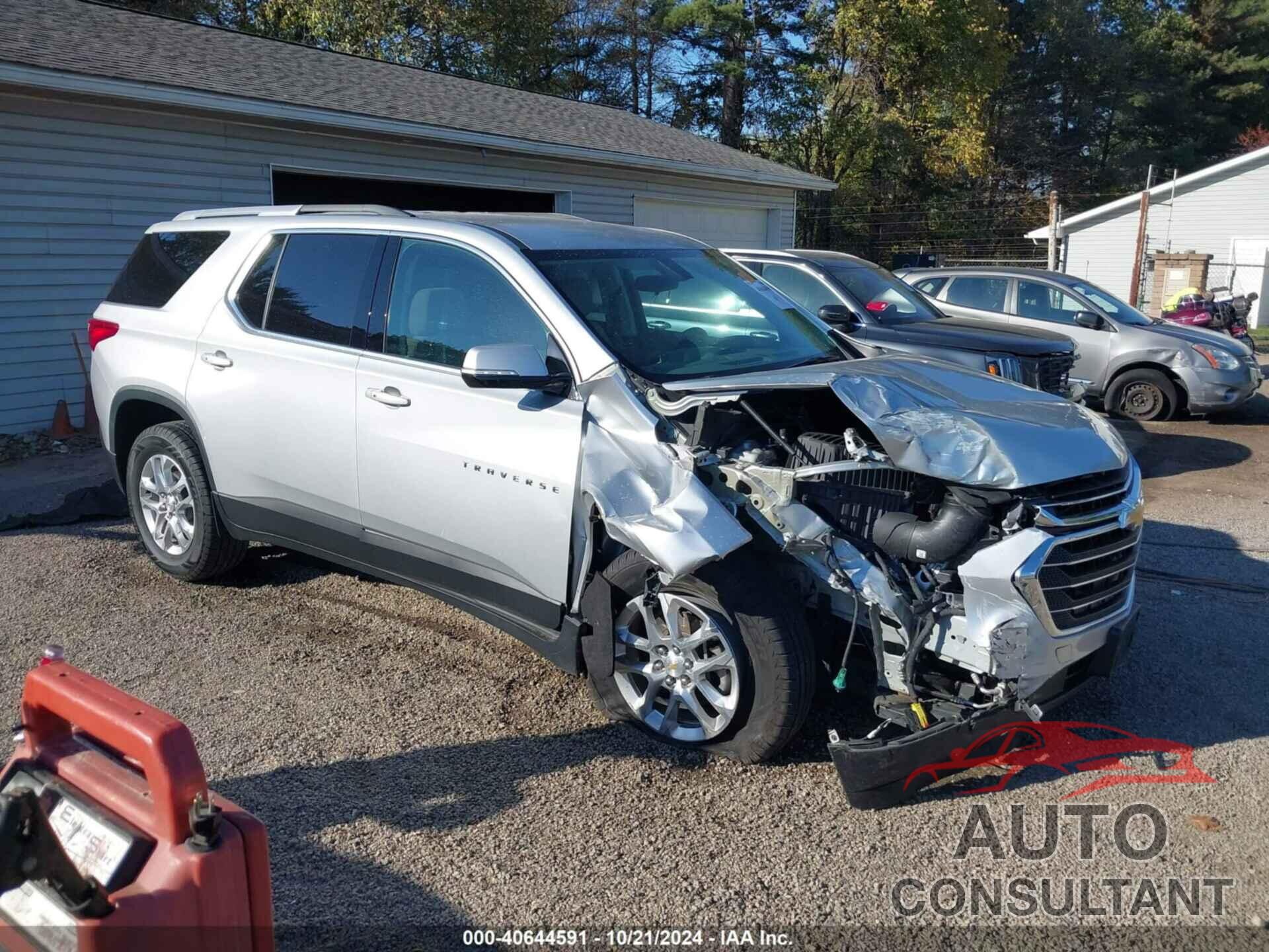 CHEVROLET TRAVERSE 2018 - 1GNERGKW9JJ143621