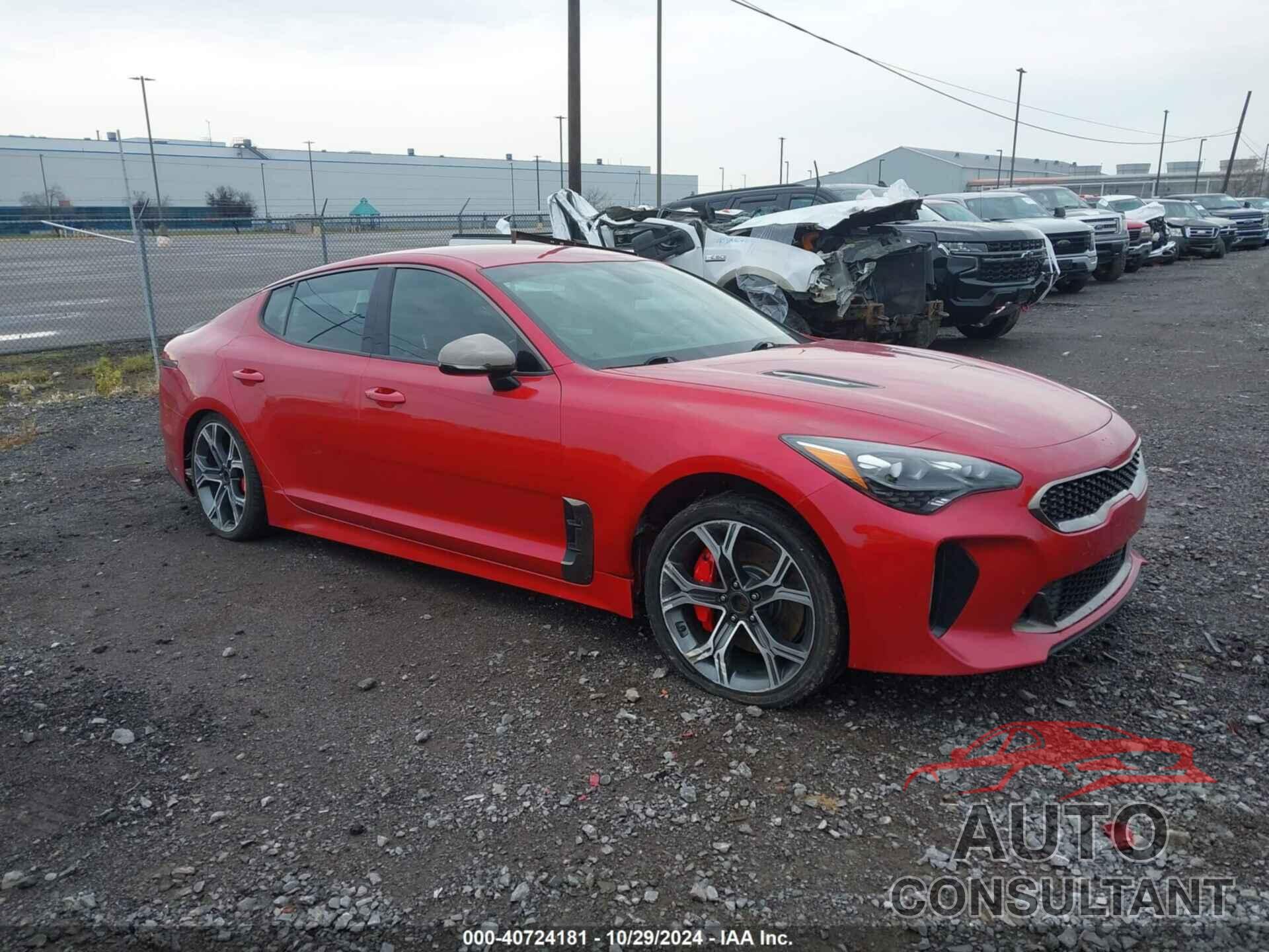 KIA STINGER 2018 - KNAE35LC5J6032292
