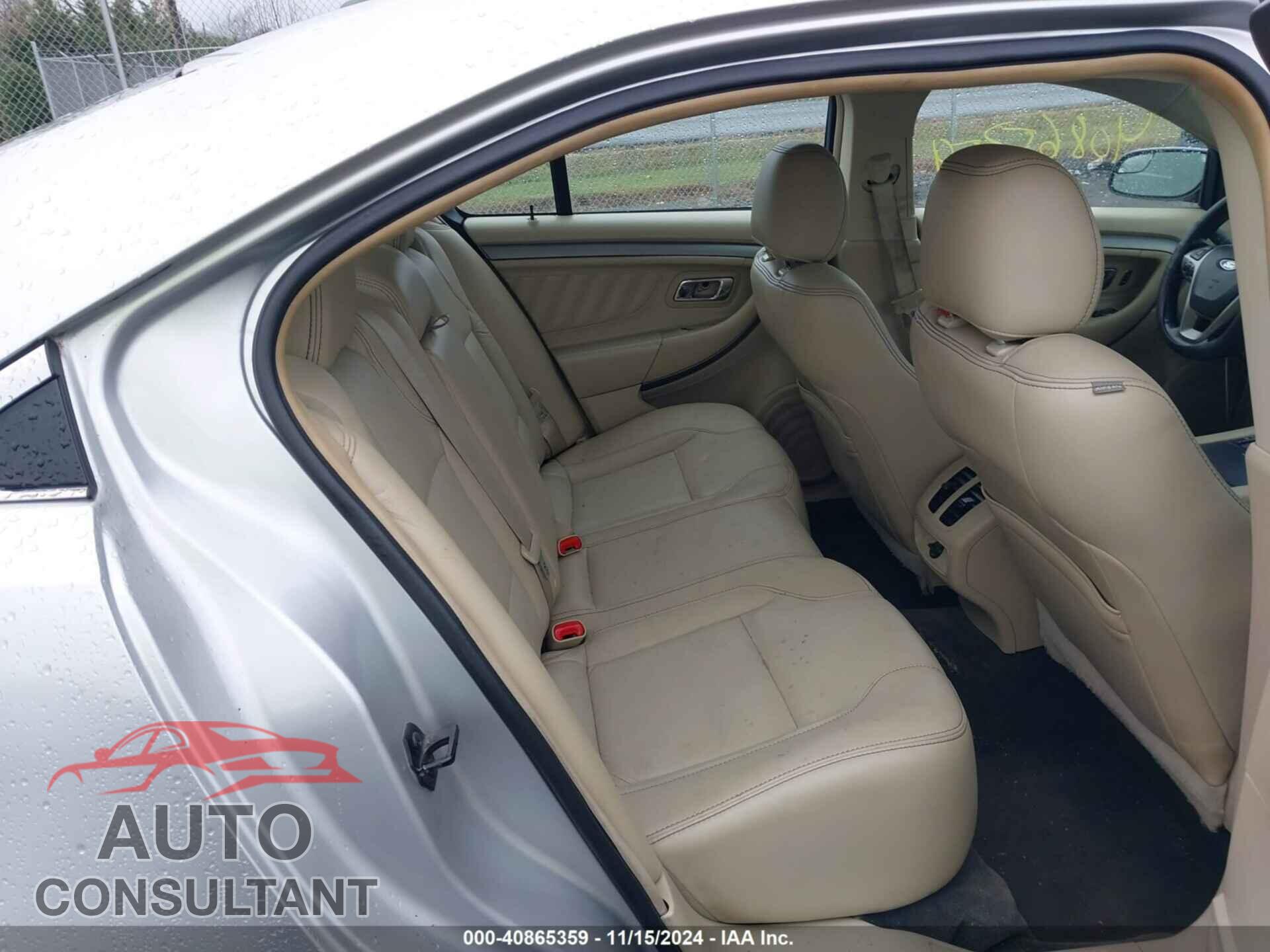 FORD TAURUS 2014 - 1FAHP2E88EG115250