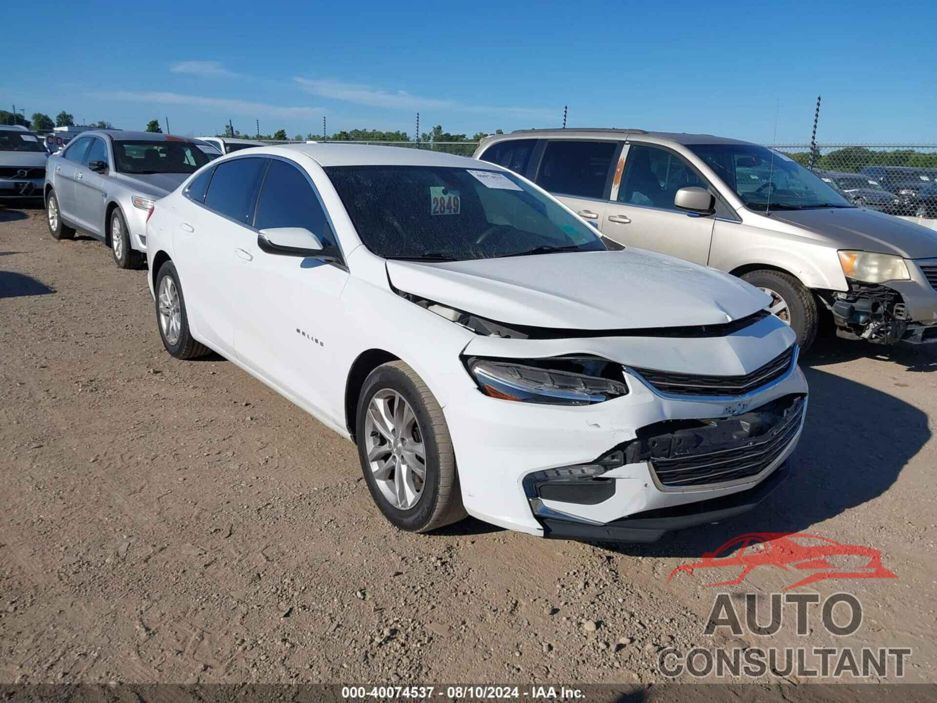 CHEVROLET MALIBU 2018 - 1G1ZD5ST1JF157009