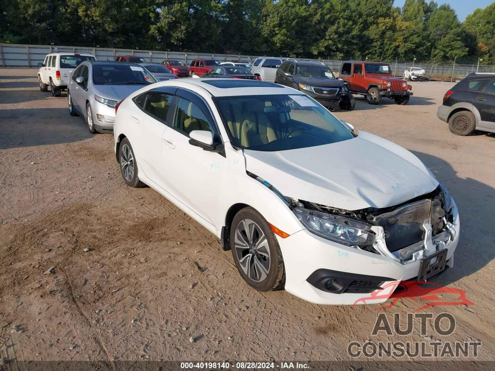 HONDA CIVIC 2018 - JHMFC1F77JX035573