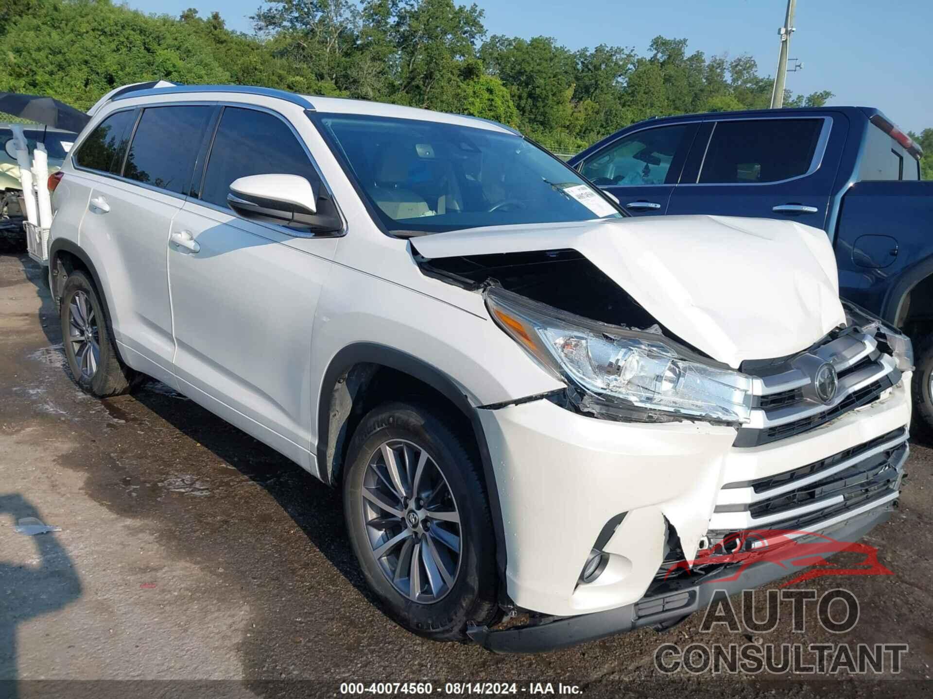 TOYOTA HIGHLANDER 2018 - 5TDKZRFH9JS279320