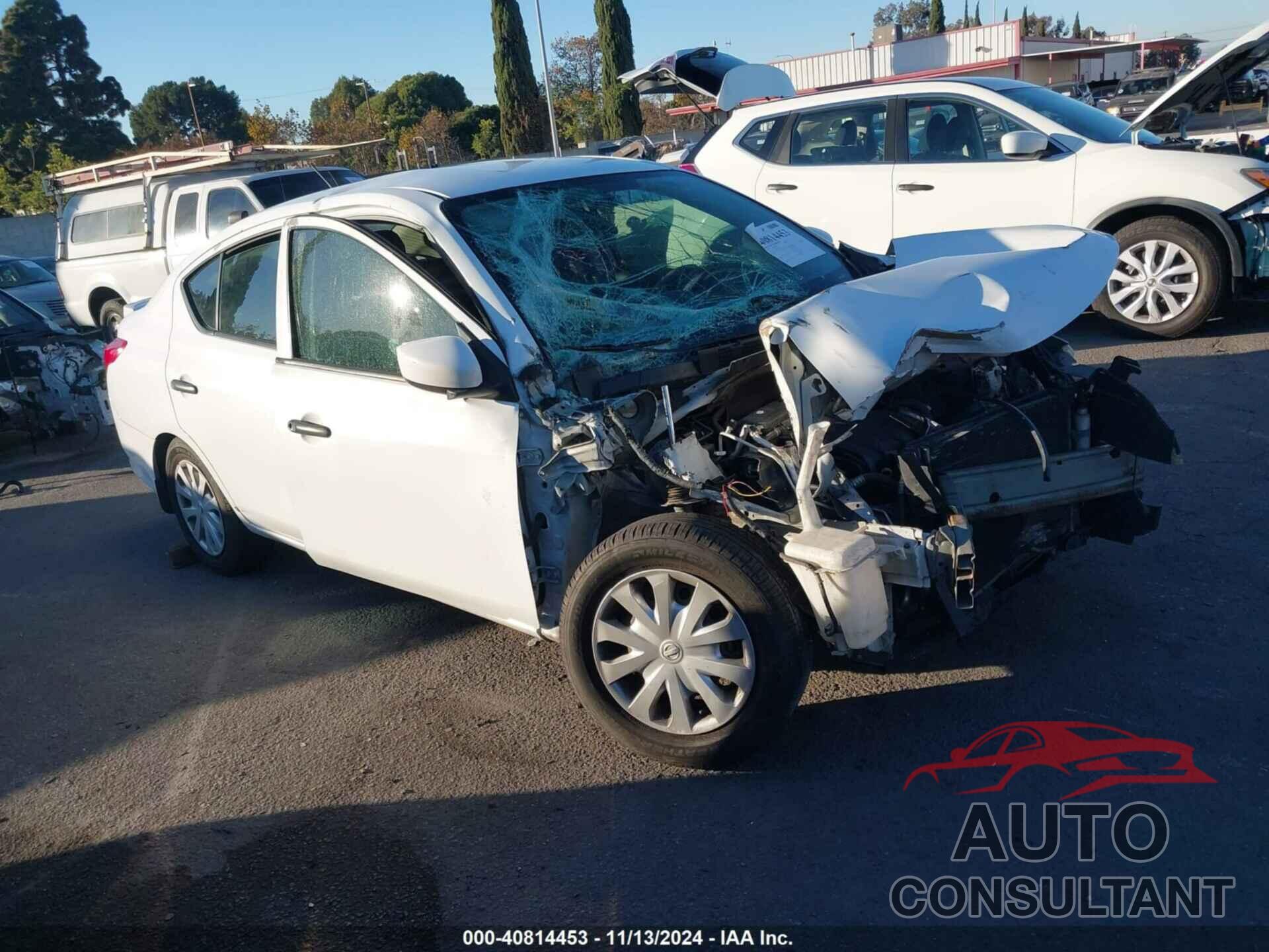 NISSAN VERSA 2017 - 3N1CN7AP9HL830738