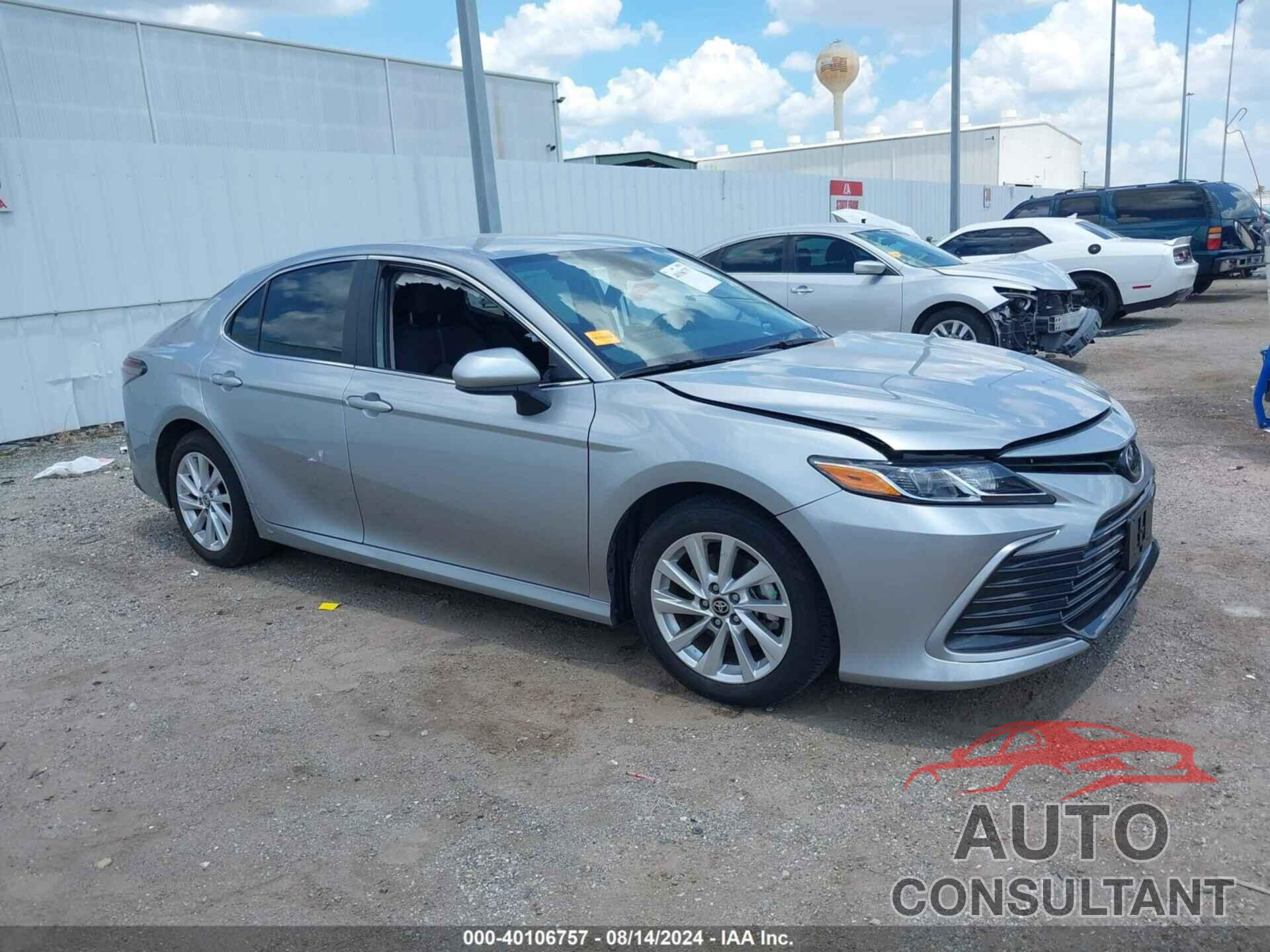 TOYOTA CAMRY 2024 - 4T1C11AK5RU874796