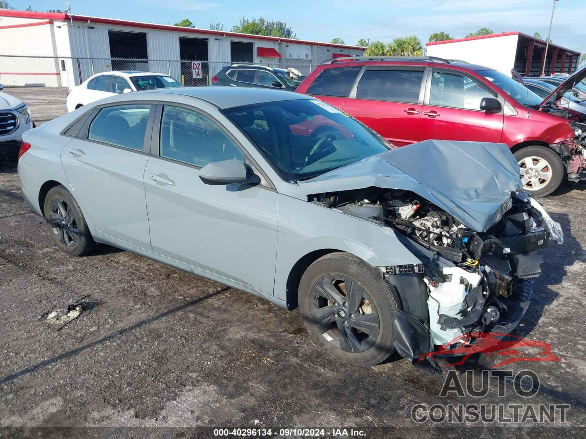 HYUNDAI ELANTRA 2023 - KMHLM4AG9PU375534