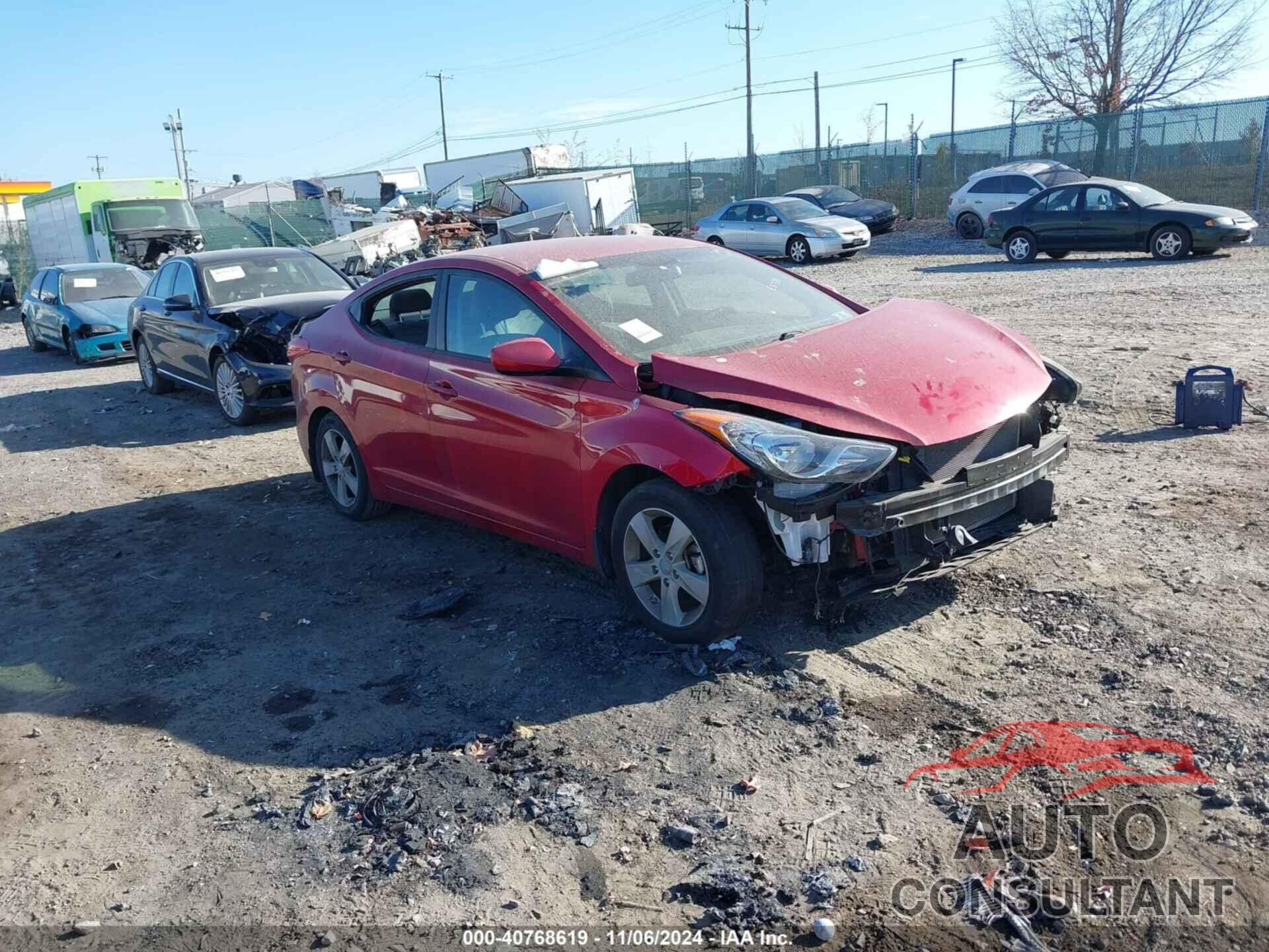 HYUNDAI ELANTRA 2013 - KMHDH4AE5DU934337