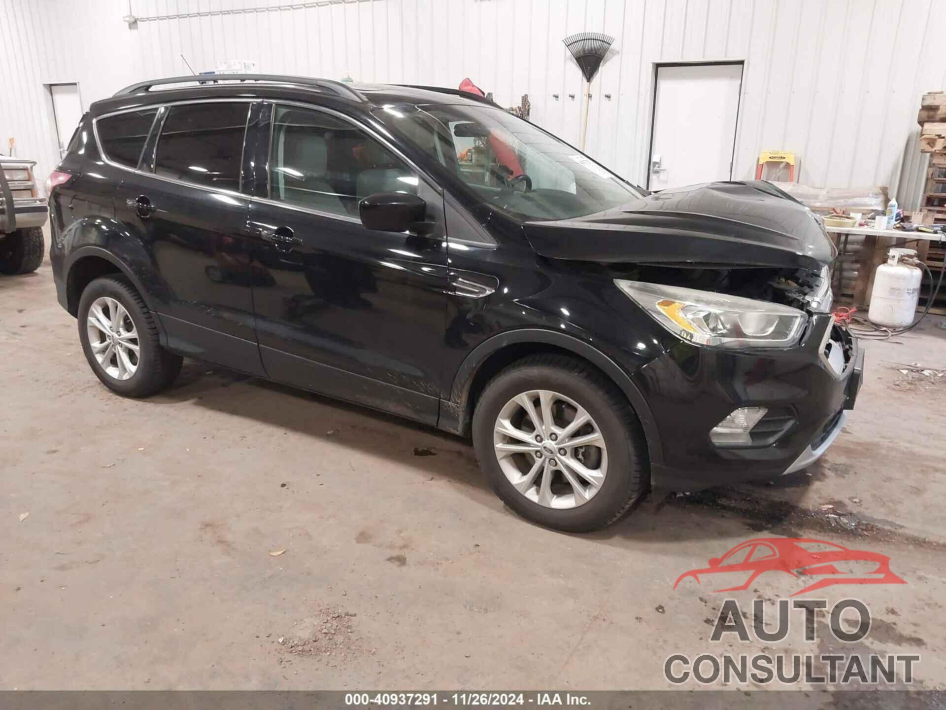 FORD ESCAPE 2017 - 1FMCU9G98HUD67920