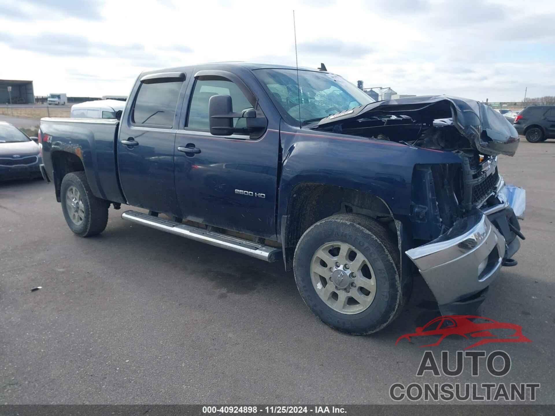 CHEVROLET SILVERADO 2500HD 2011 - 1GC1KYEG3BF183834