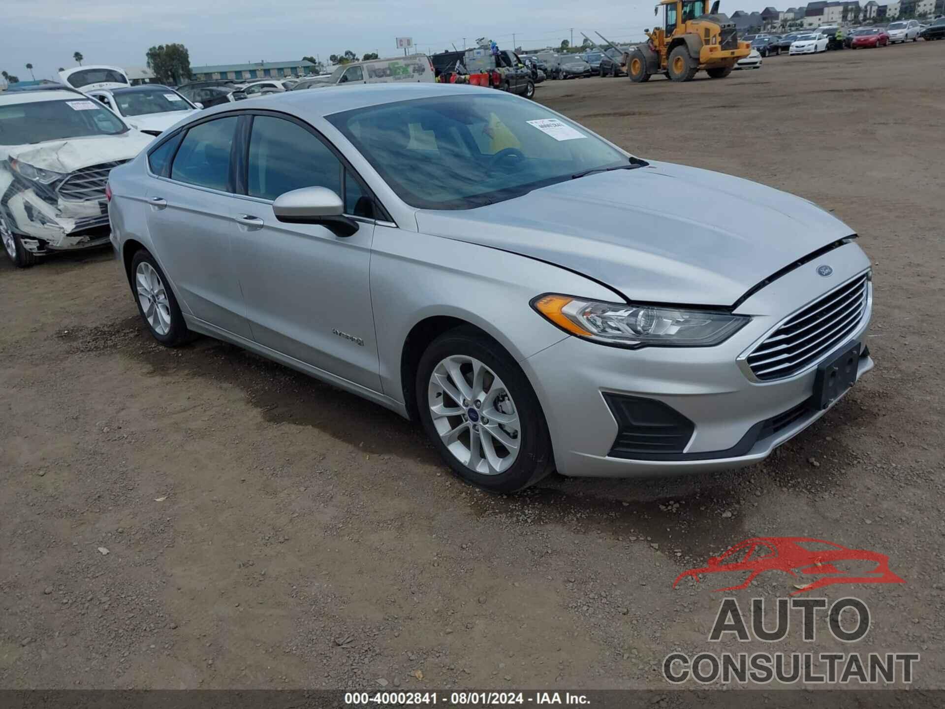 FORD FUSION HYBRID 2019 - 3FA6P0LU0KR175183