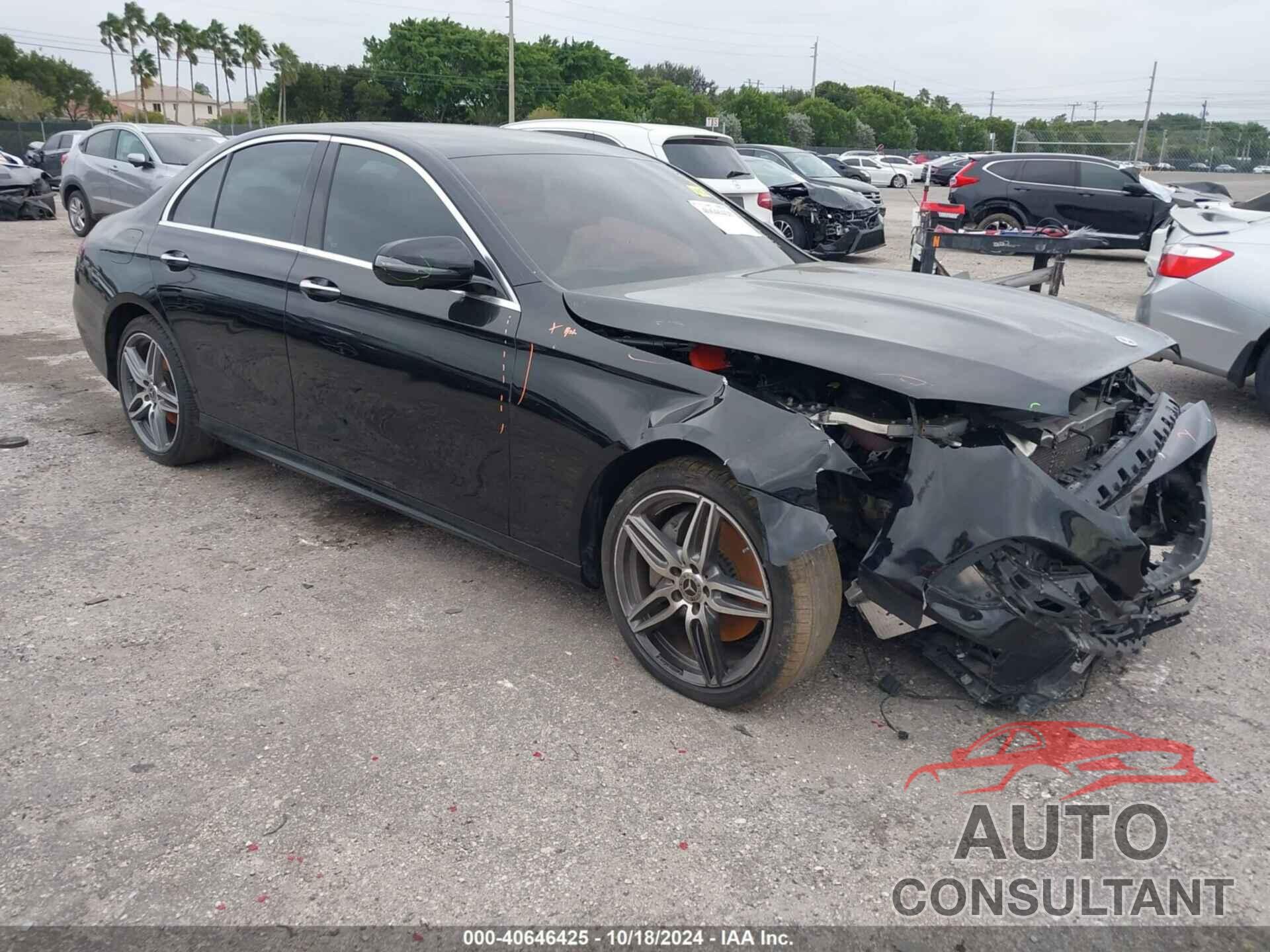 MERCEDES-BENZ E 350 2022 - W1KZF8DB0NB093703