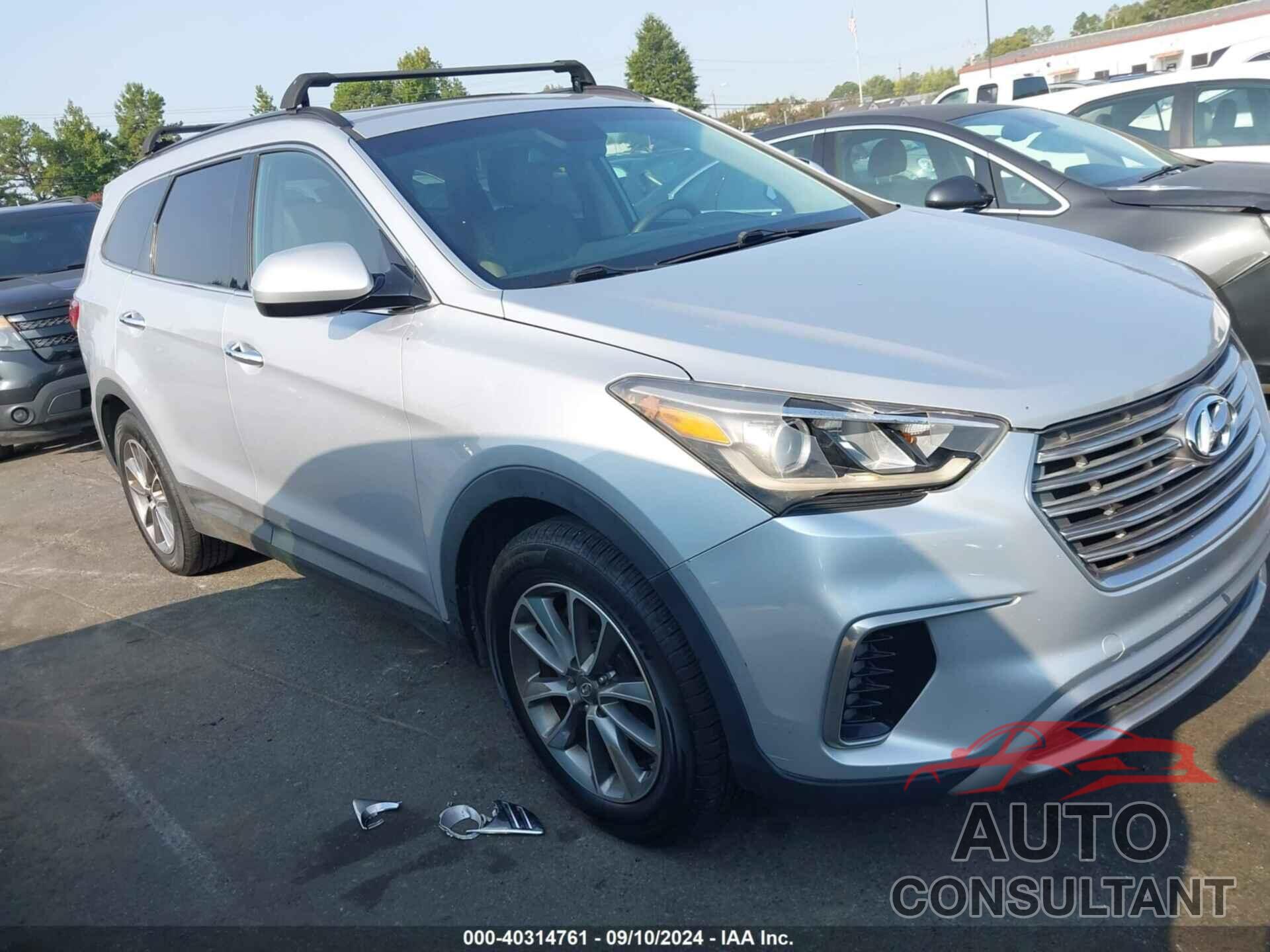 HYUNDAI SANTA FE 2017 - KM8SM4HF3HU174805