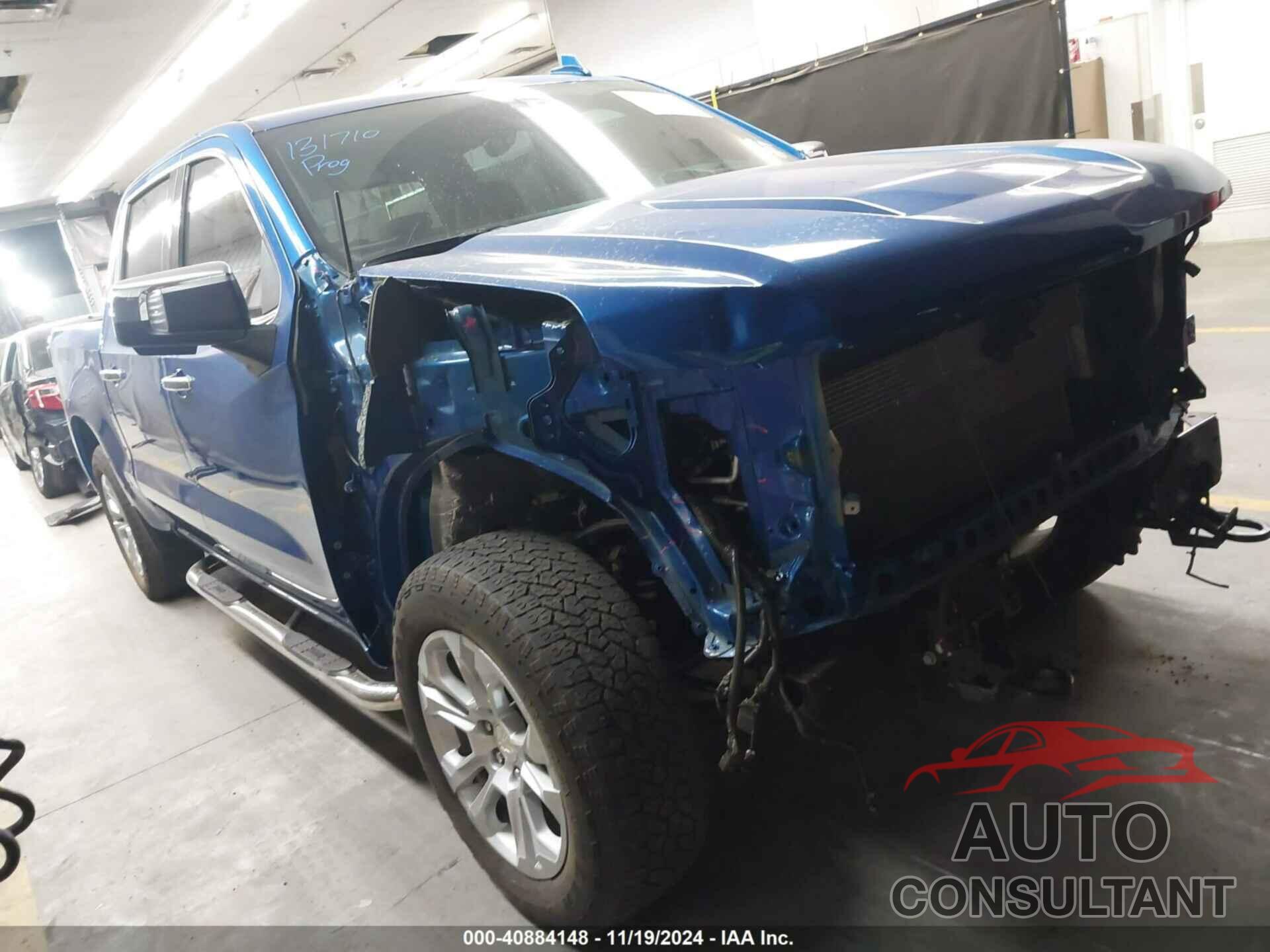 CHEVROLET SILVERADO 1500 2022 - 1GCUDGED9NZ555395