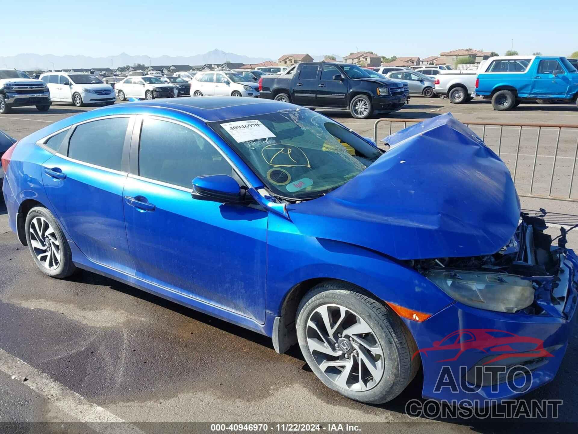 HONDA CIVIC 2018 - 2HGFC2F76JH552764