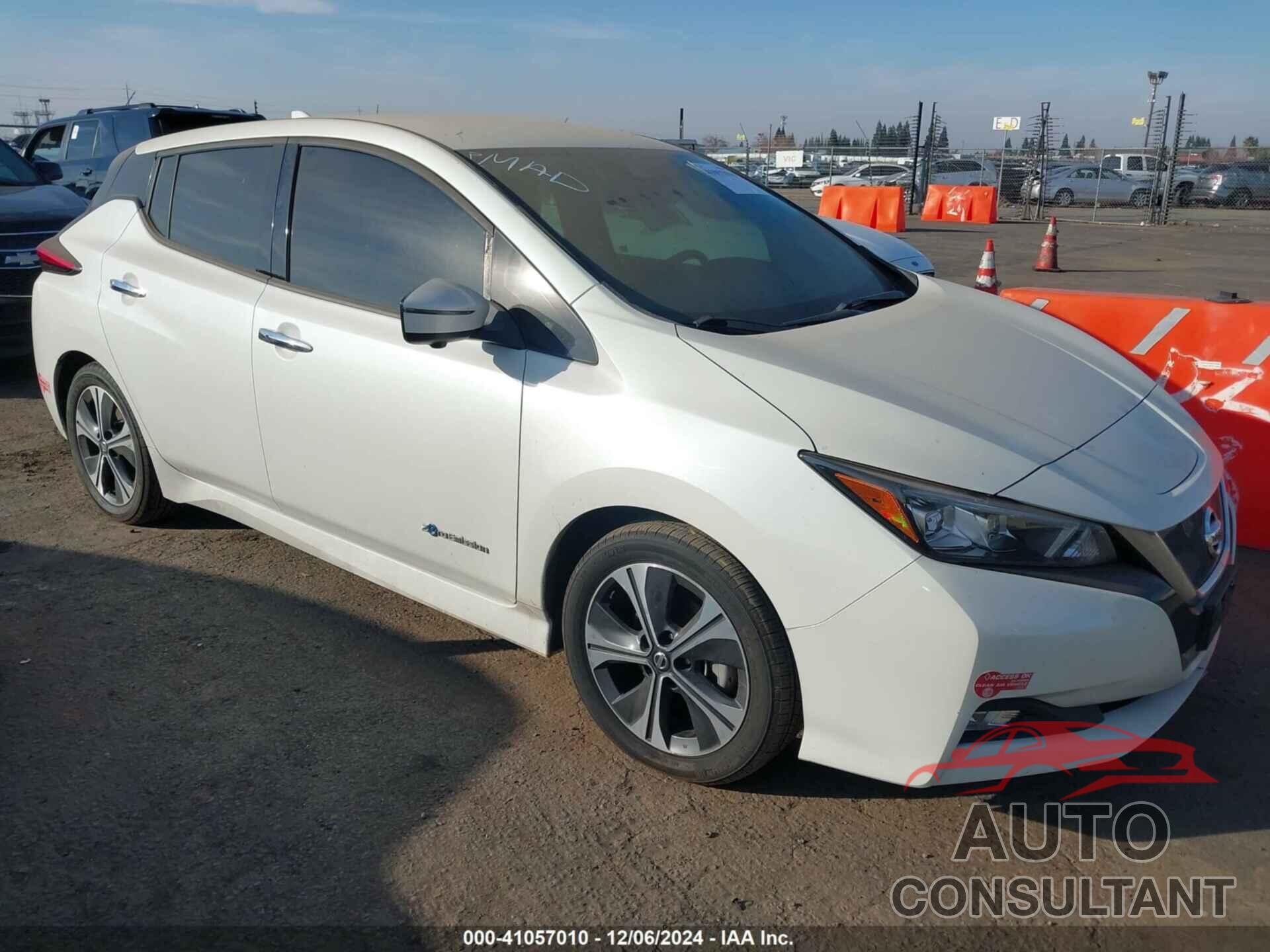NISSAN LEAF 2018 - 1N4AZ1CP7JC305204