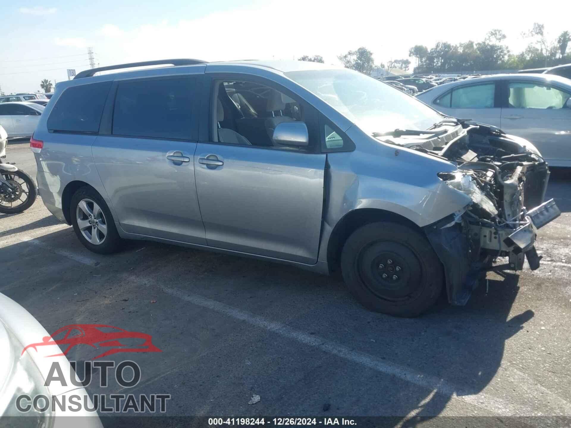 TOYOTA SIENNA 2013 - 5TDKK3DC8DS348334
